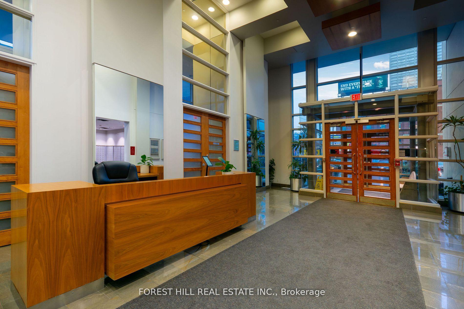 397 Front Street W 2211, Toronto C01 Unit: 2211