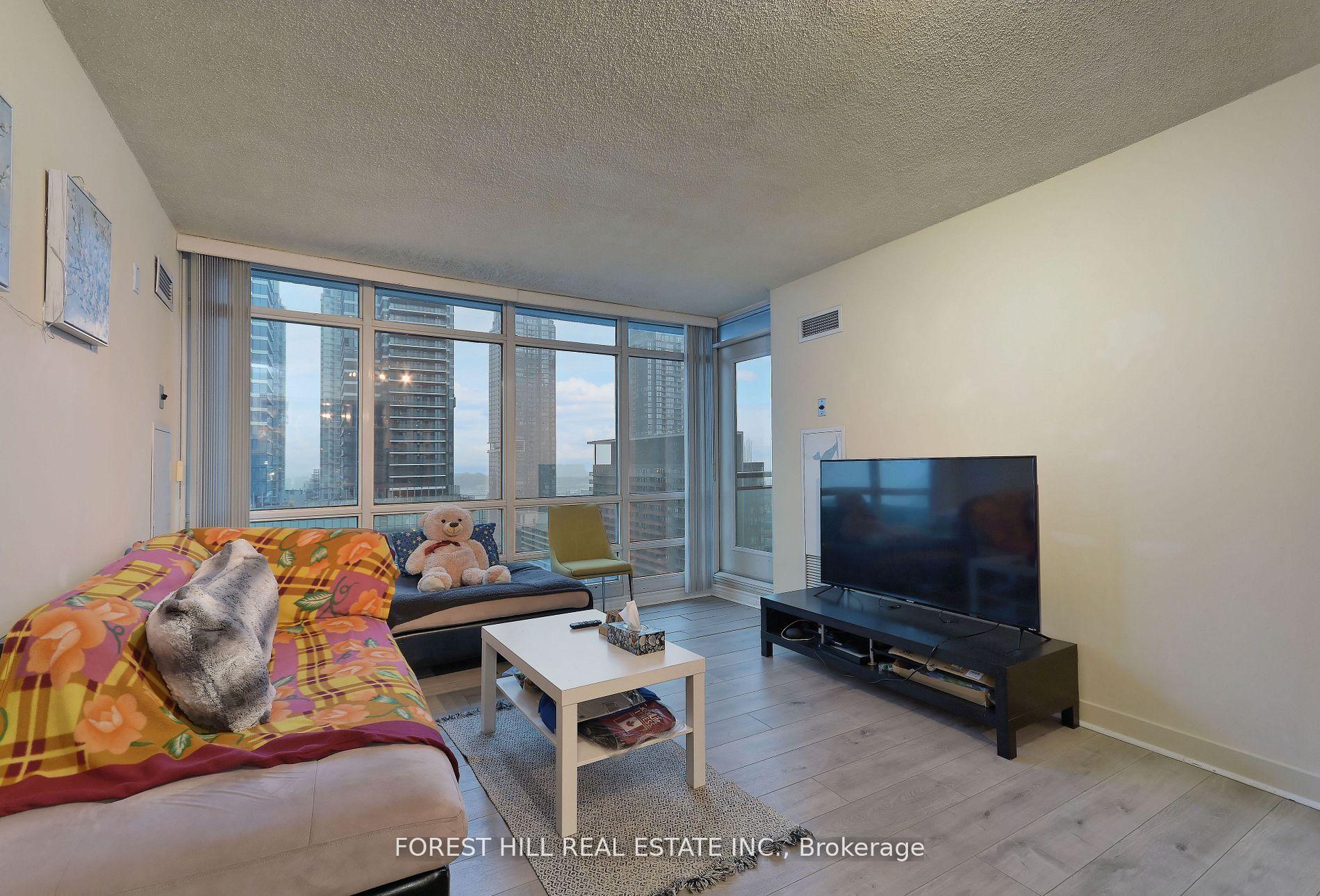 397 Front Street W 2211, Toronto C01 Unit: 2211