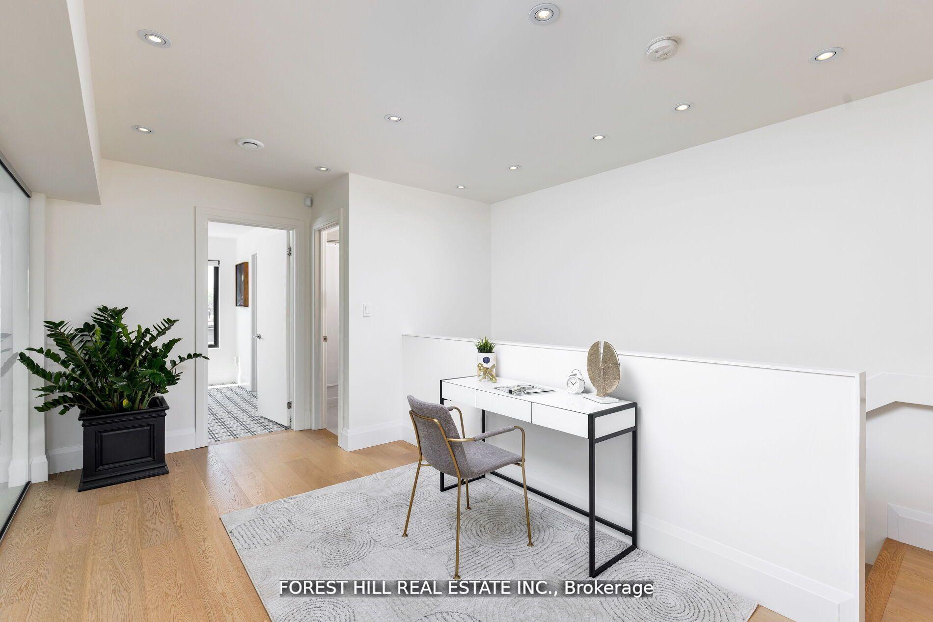 49 Brookfield Street, Toronto C01