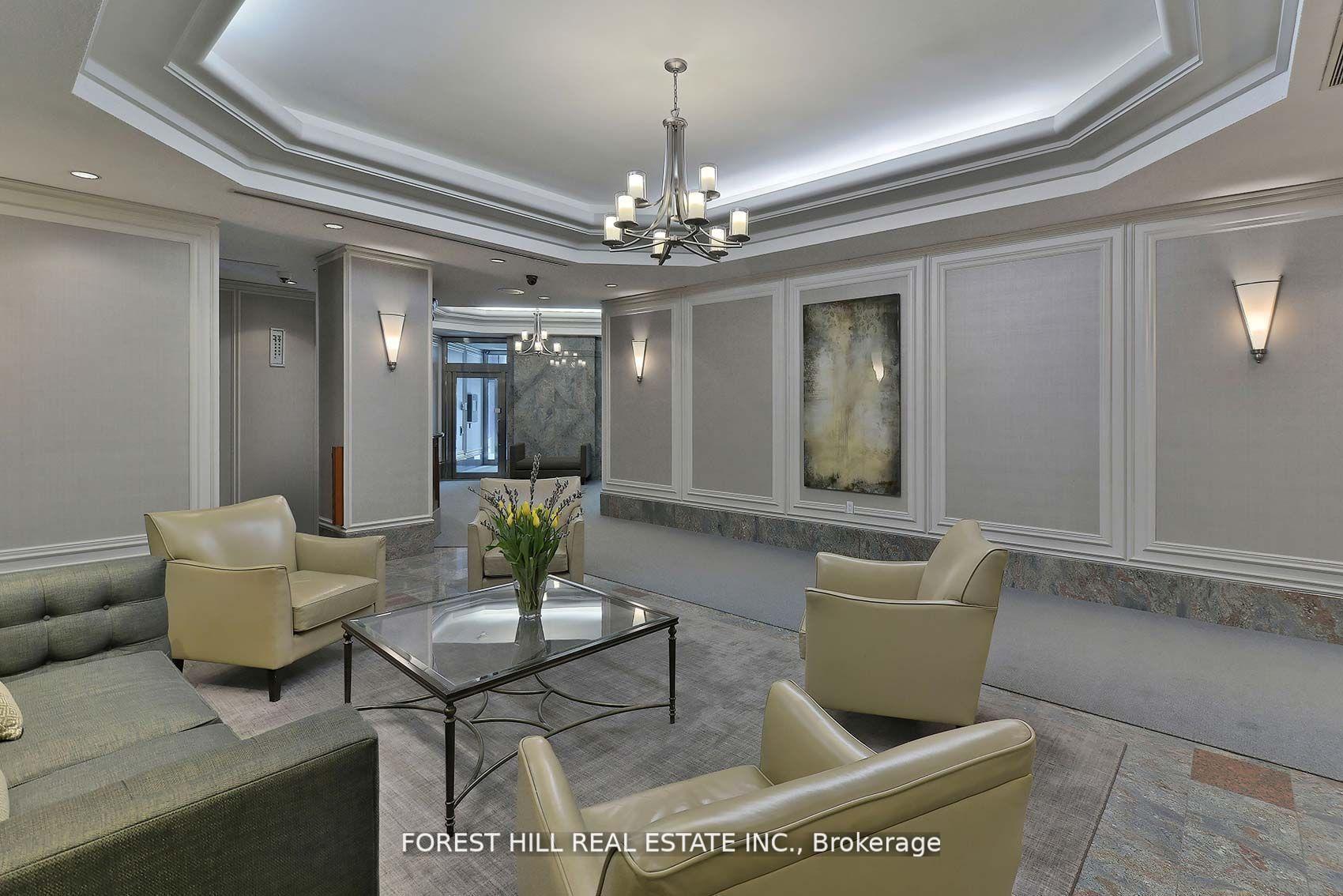 24 Wellesley Street W 909, Toronto C01 Unit: 909