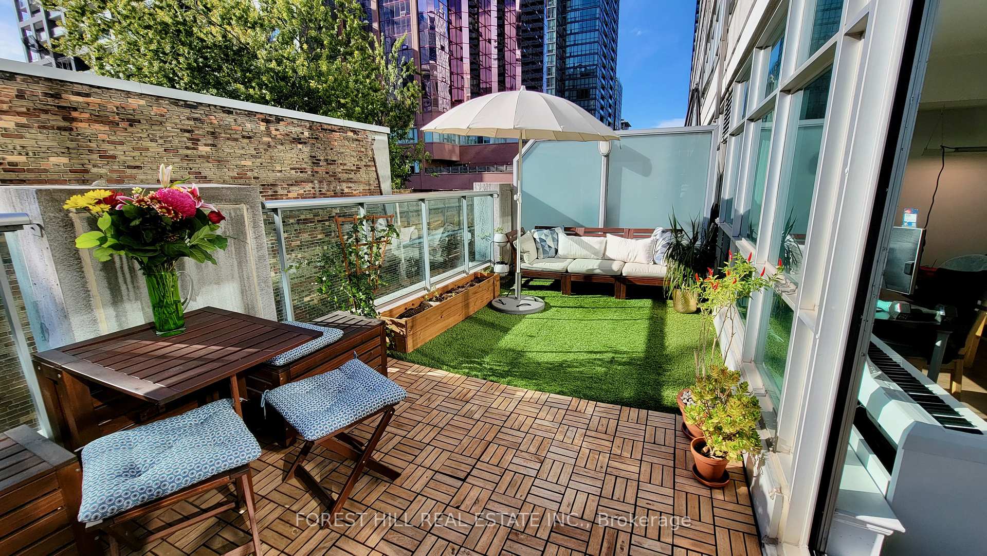 350 Wellington Street W 306, Toronto C01 Unit: 306