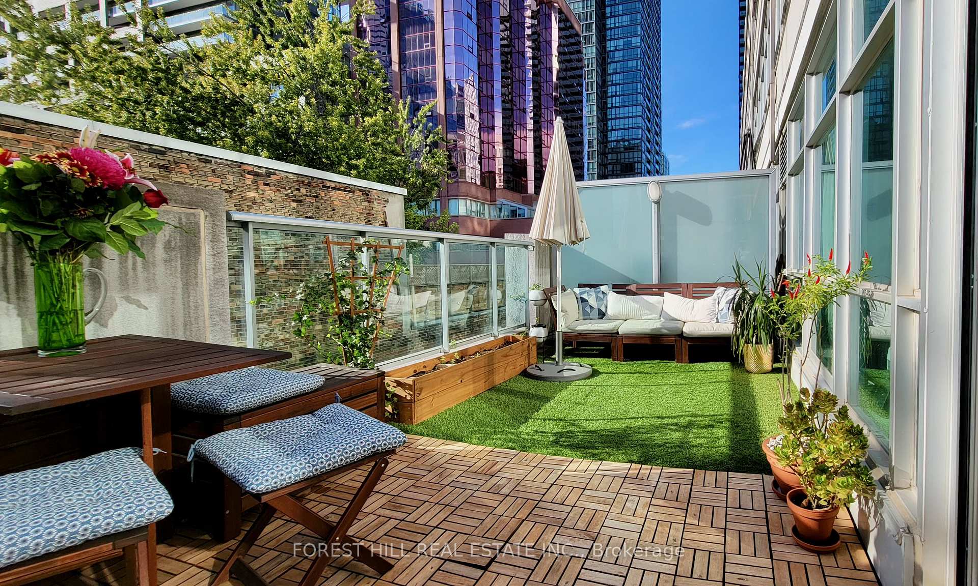 350 Wellington Street W 306, Toronto C01 Unit: 306