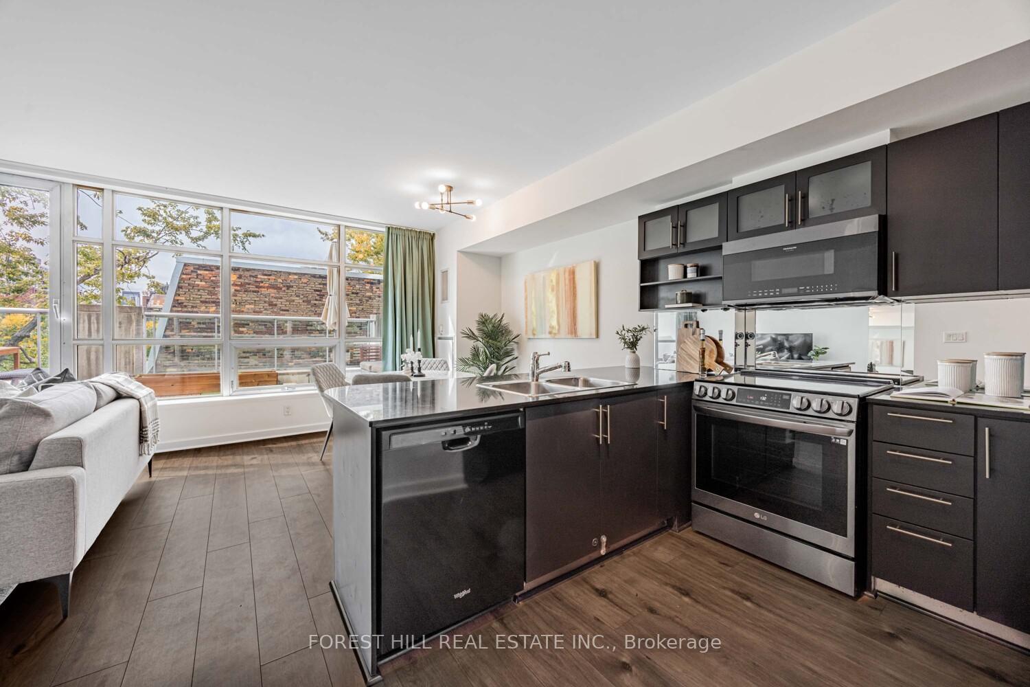 350 Wellington Street W 306, Toronto C01 Unit: 306