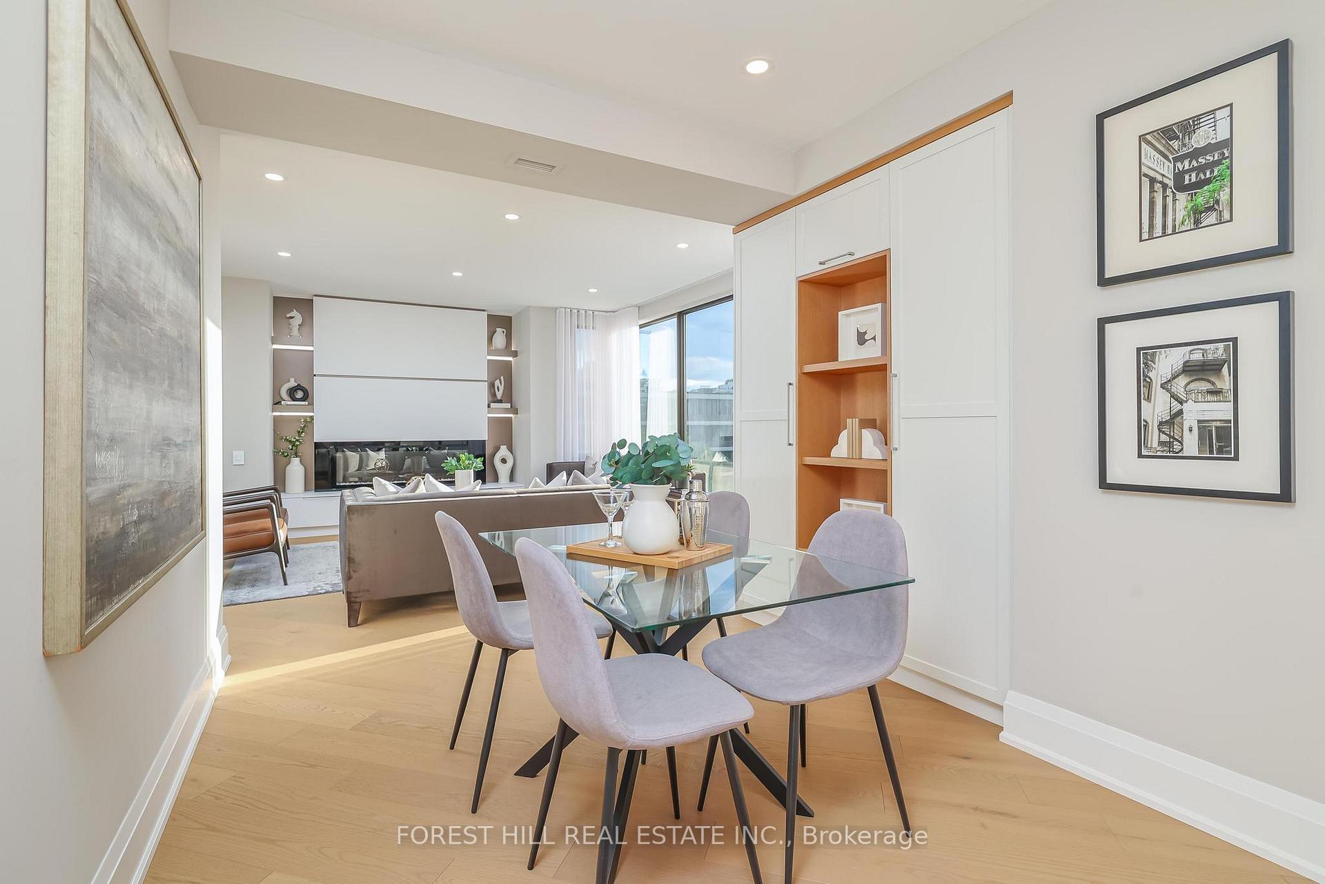 342 Spadina Road 301, Toronto C03 Unit: 301