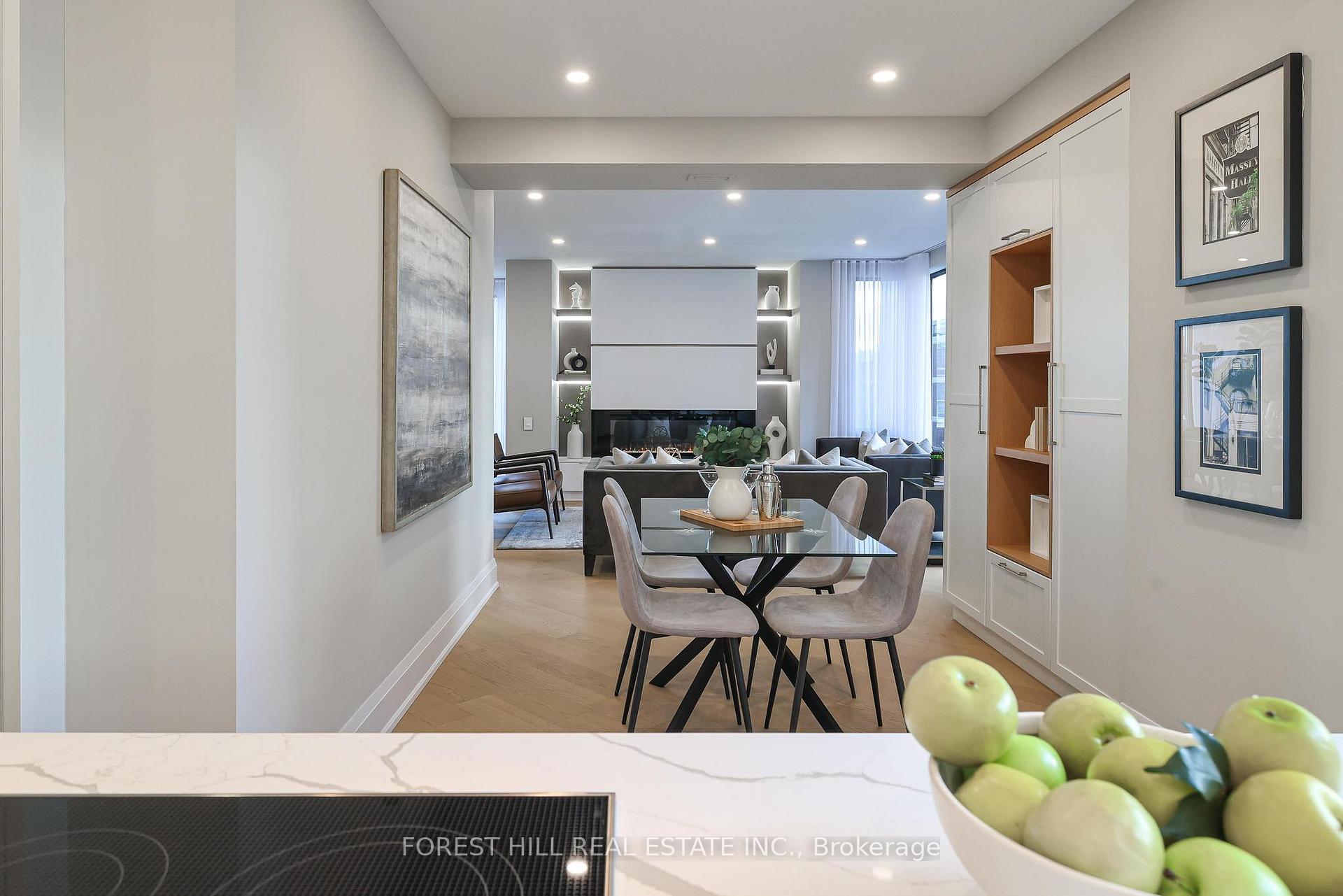 342 Spadina Road 301, Toronto C03 Unit: 301