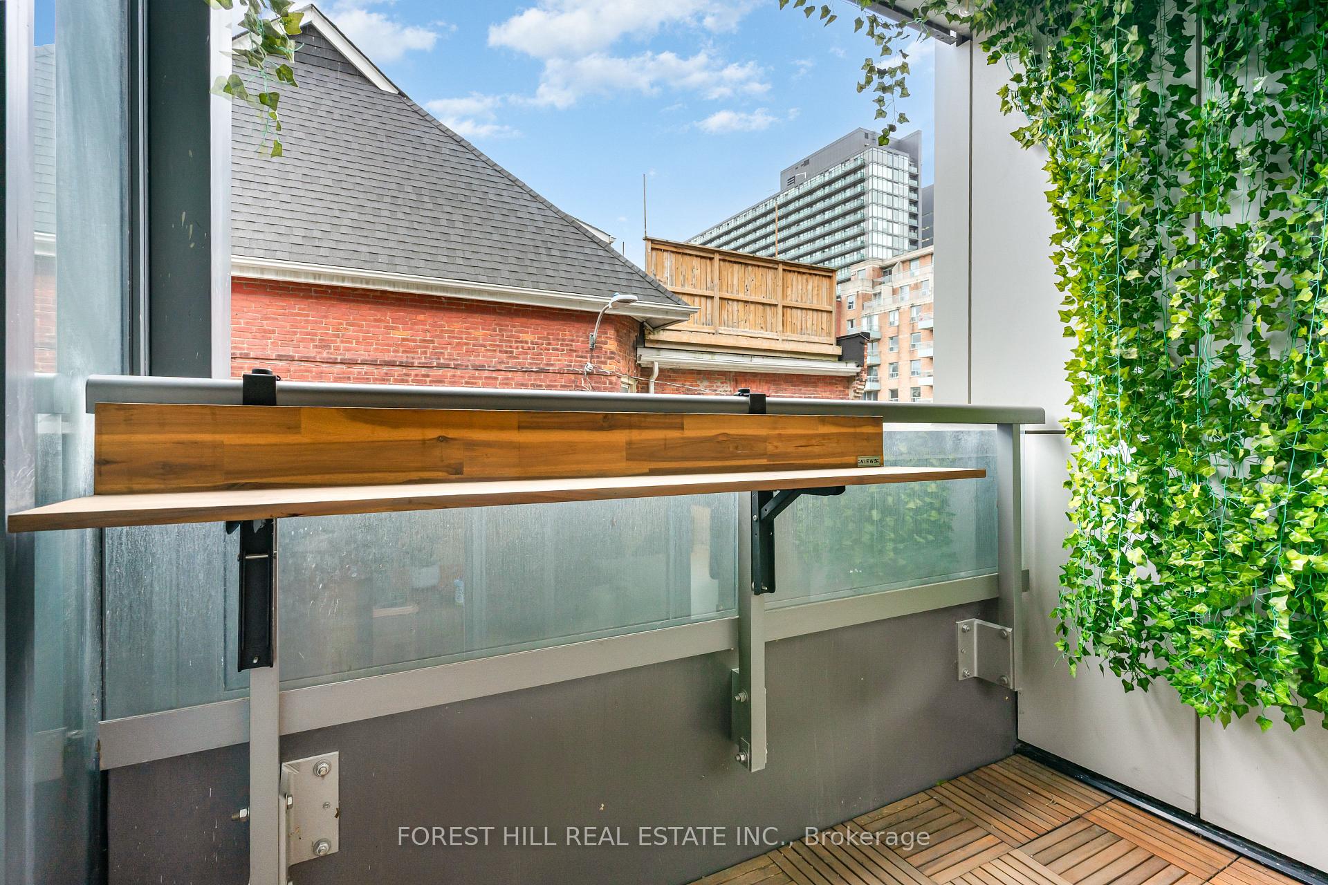 106 Dovercourt Road 220, Toronto C01 Unit: 220