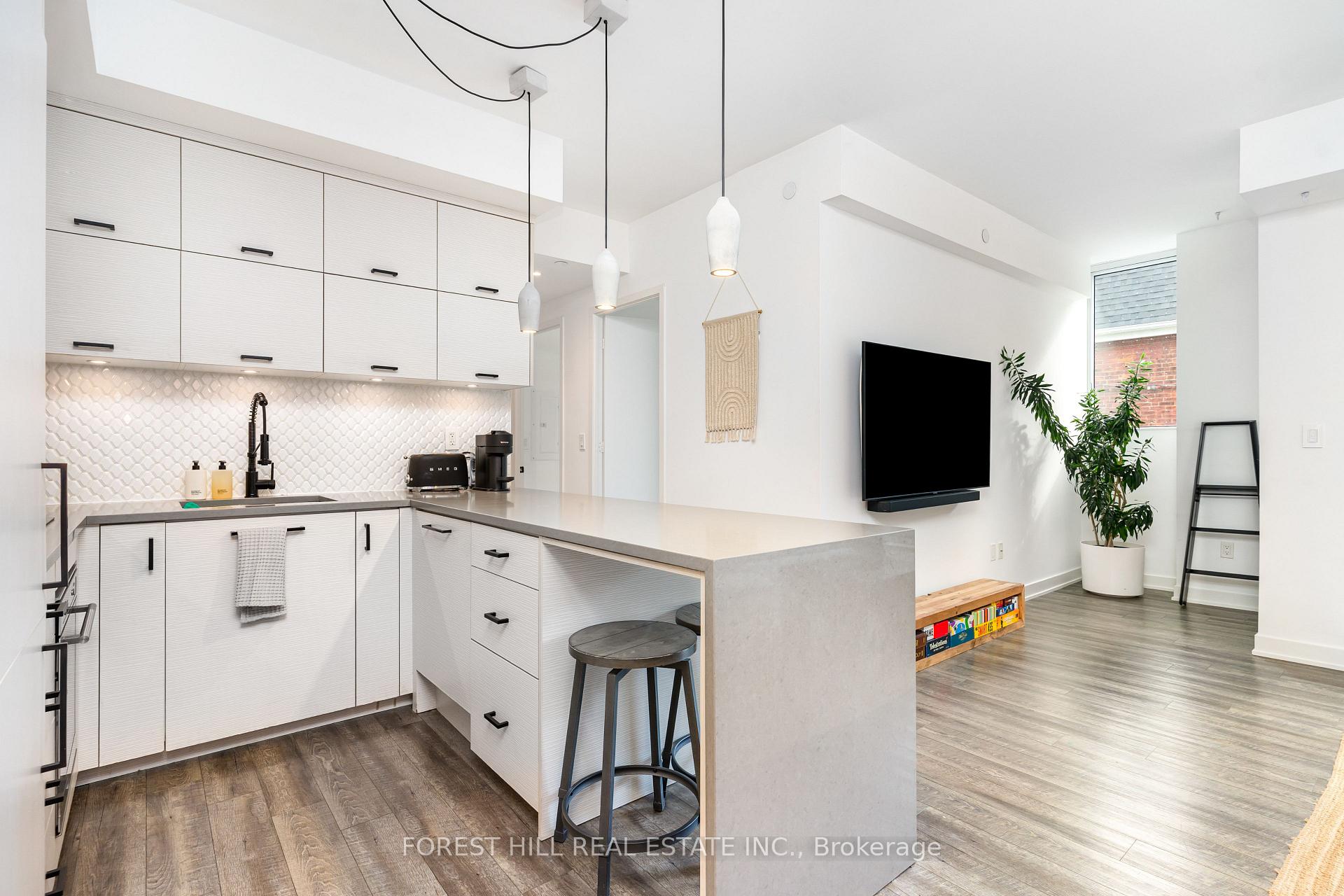 106 Dovercourt Road 220, Toronto C01 Unit: 220