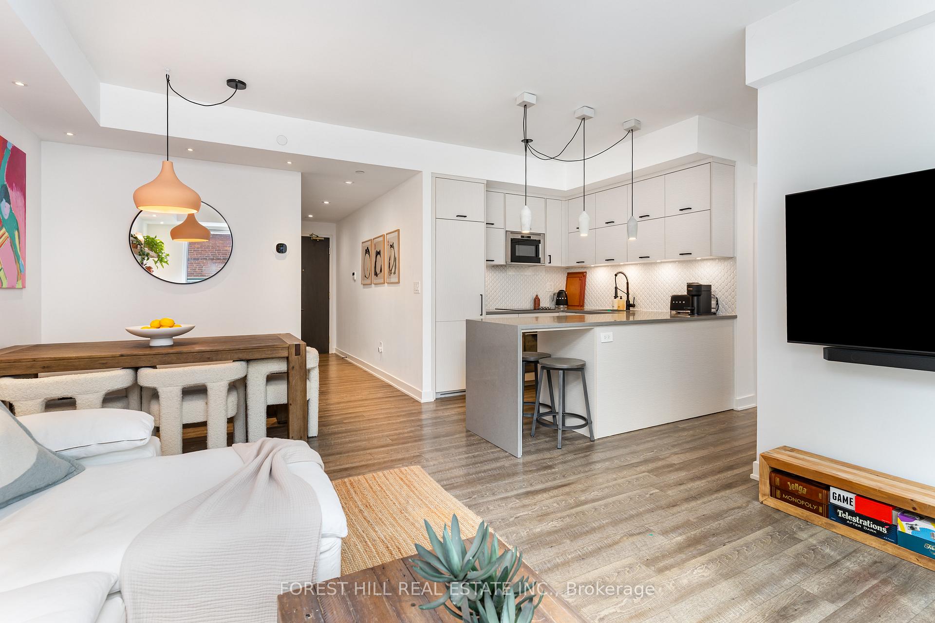 106 Dovercourt Road 220, Toronto C01 Unit: 220