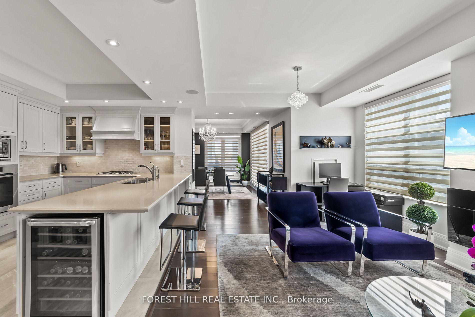 68 Yorkville Avenue 1001, Toronto C02 Unit: 1001