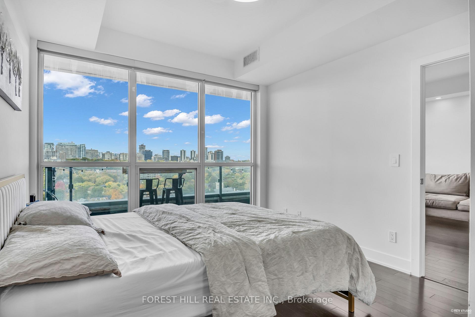 181 Bedford Road 1403, Toronto C02 Unit: 1403