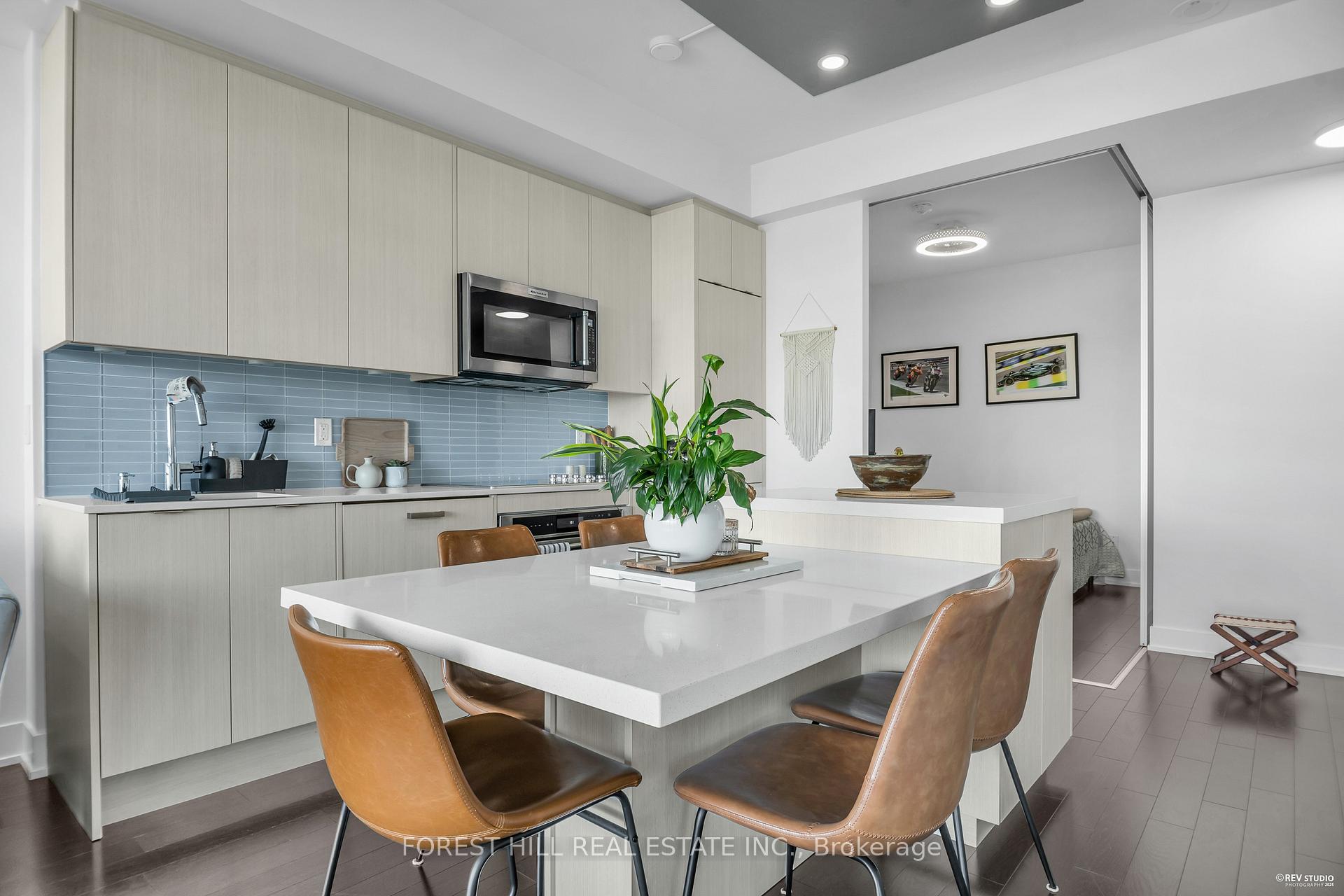 181 Bedford Road 1403, Toronto C02 Unit: 1403