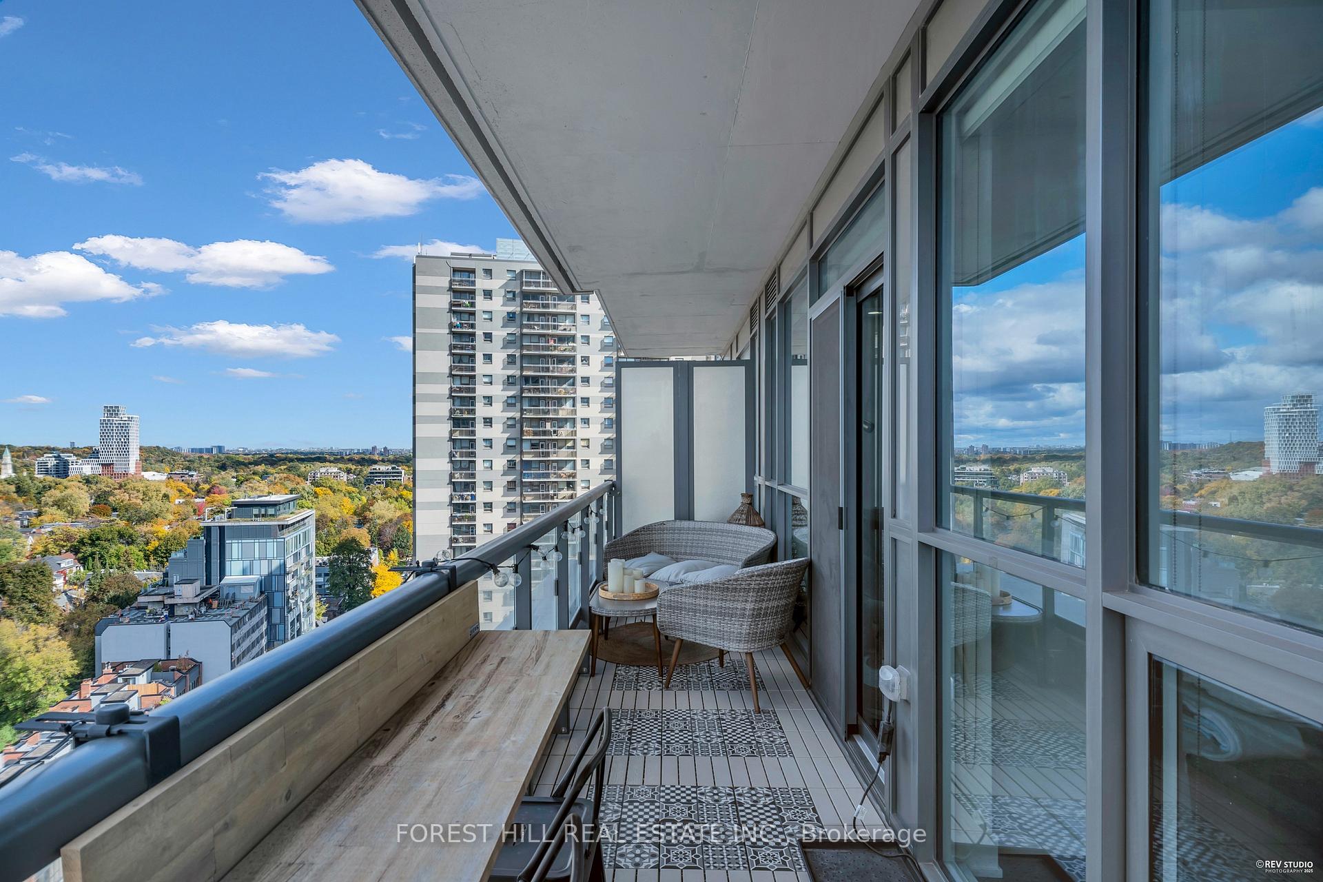 181 Bedford Road 1403, Toronto C02 Unit: 1403