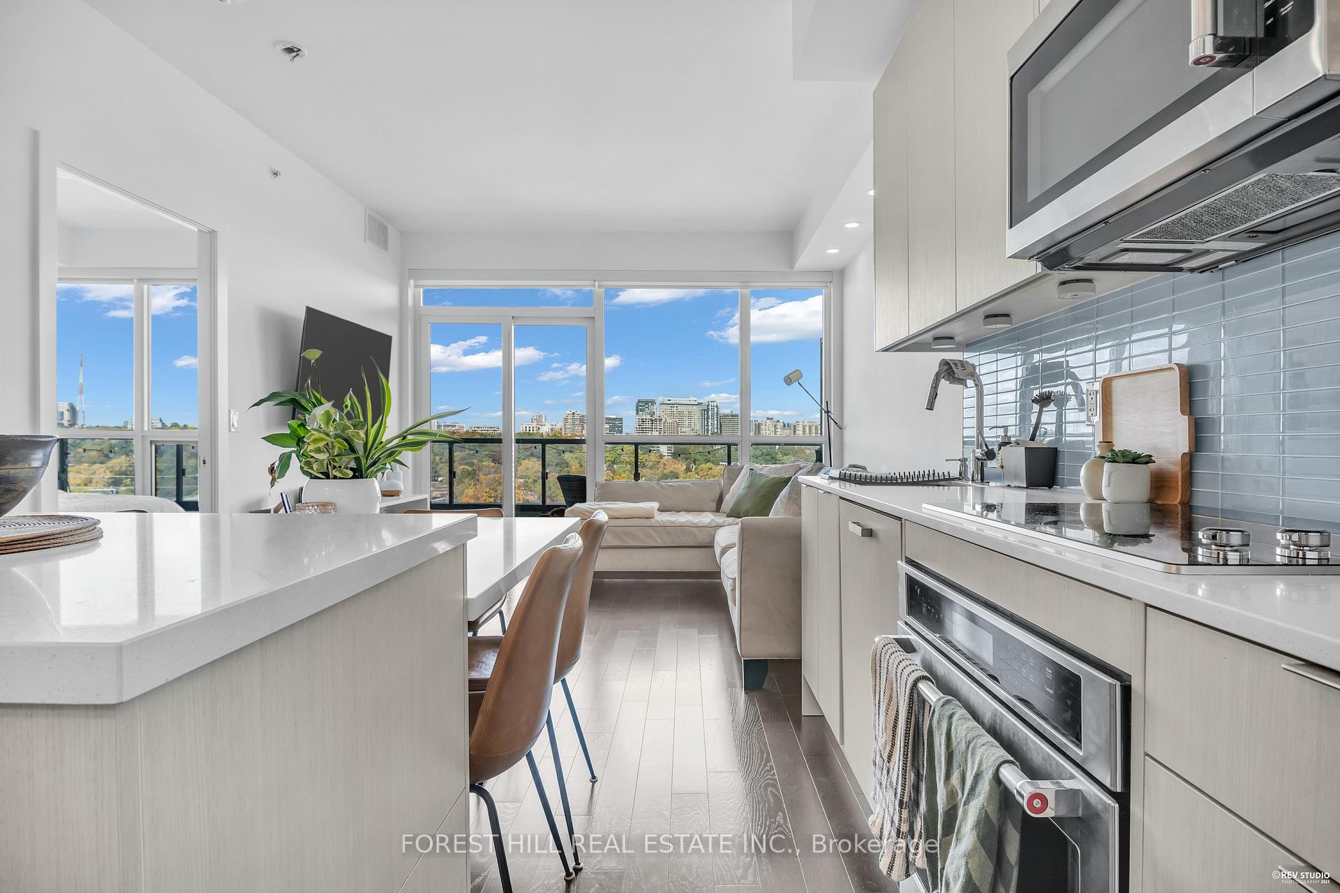 181 Bedford Road 1403, Toronto C02 Unit: 1403