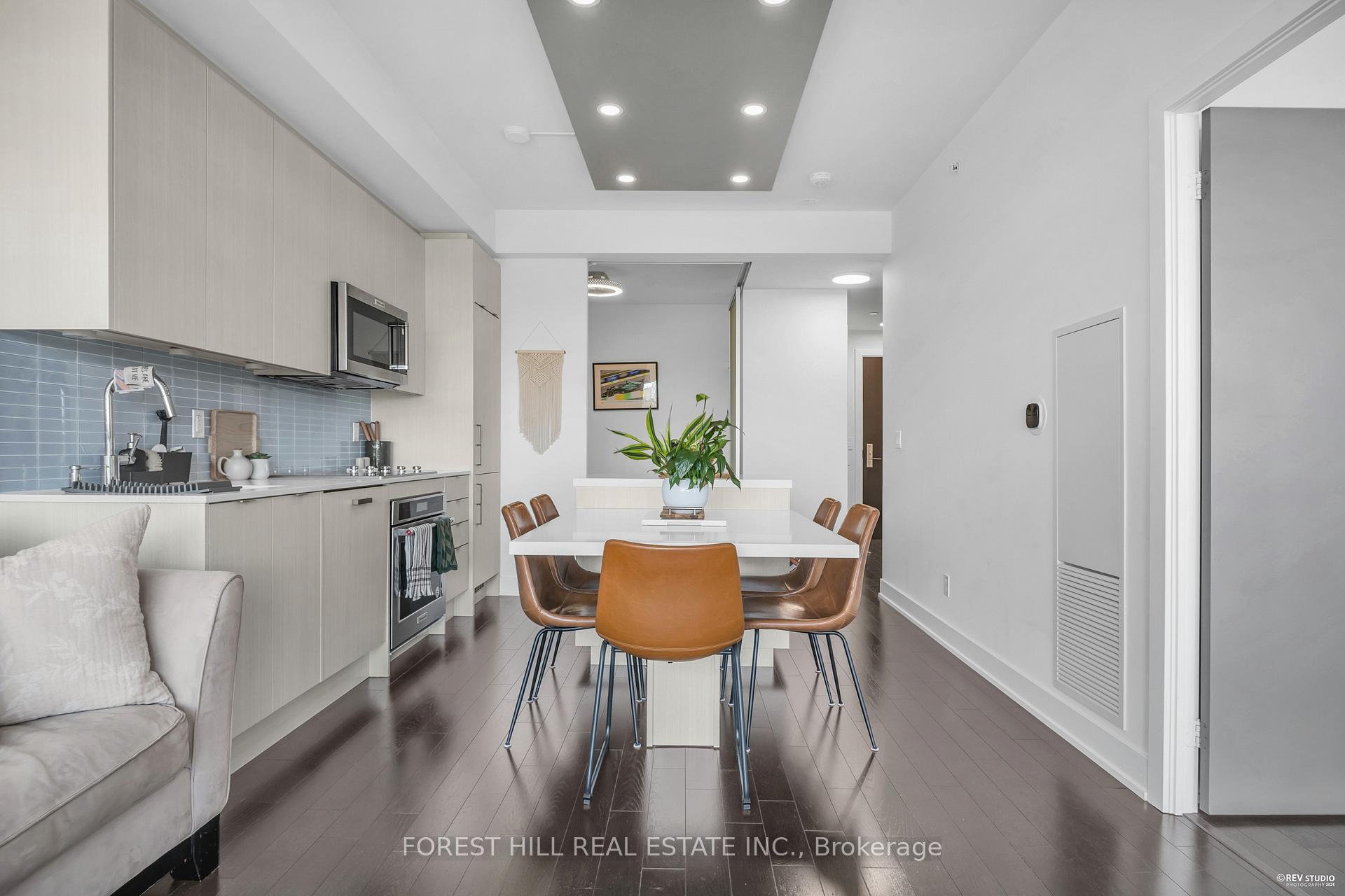 181 Bedford Road 1403, Toronto C02 Unit: 1403