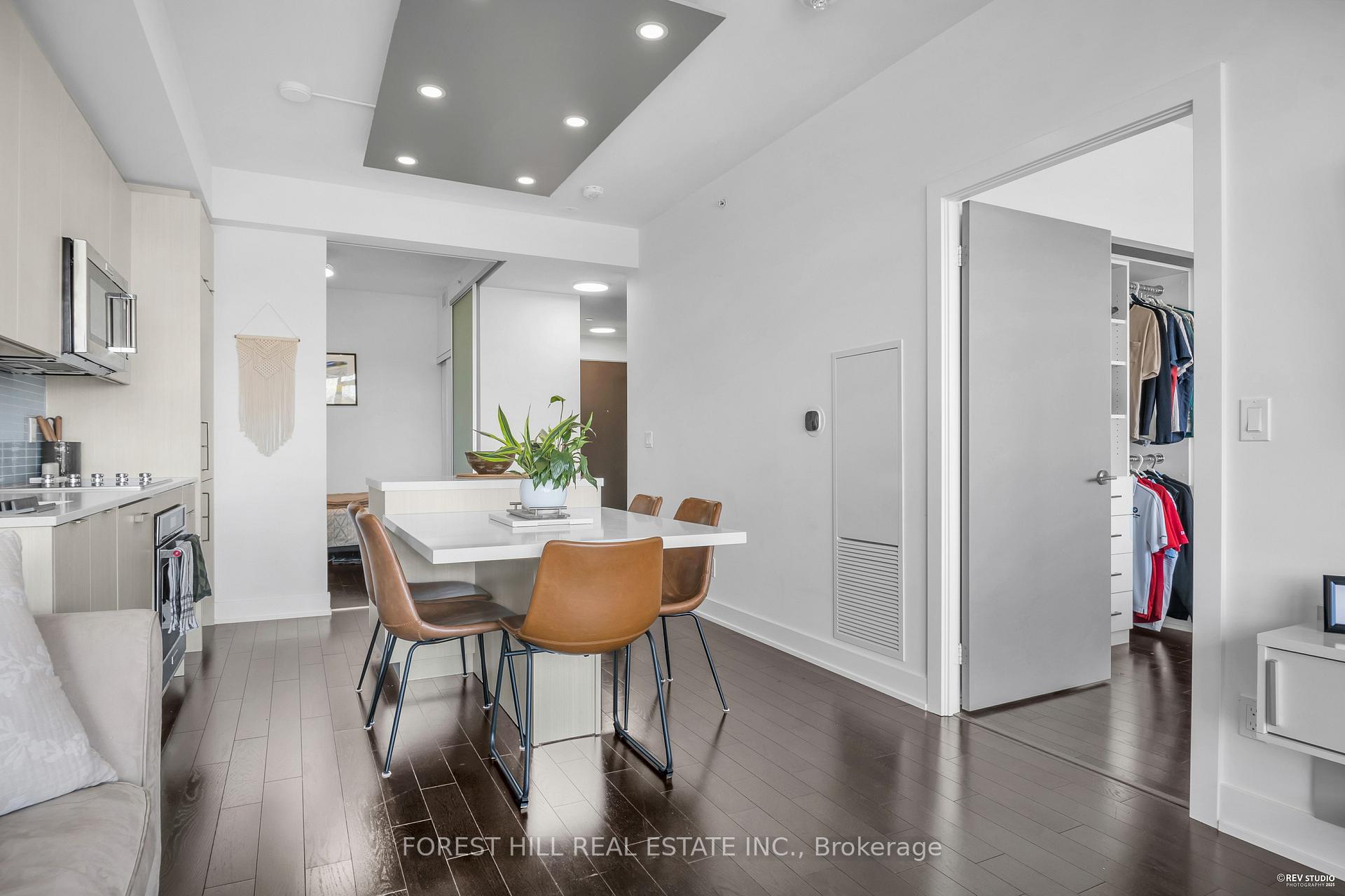 181 Bedford Road 1403, Toronto C02 Unit: 1403