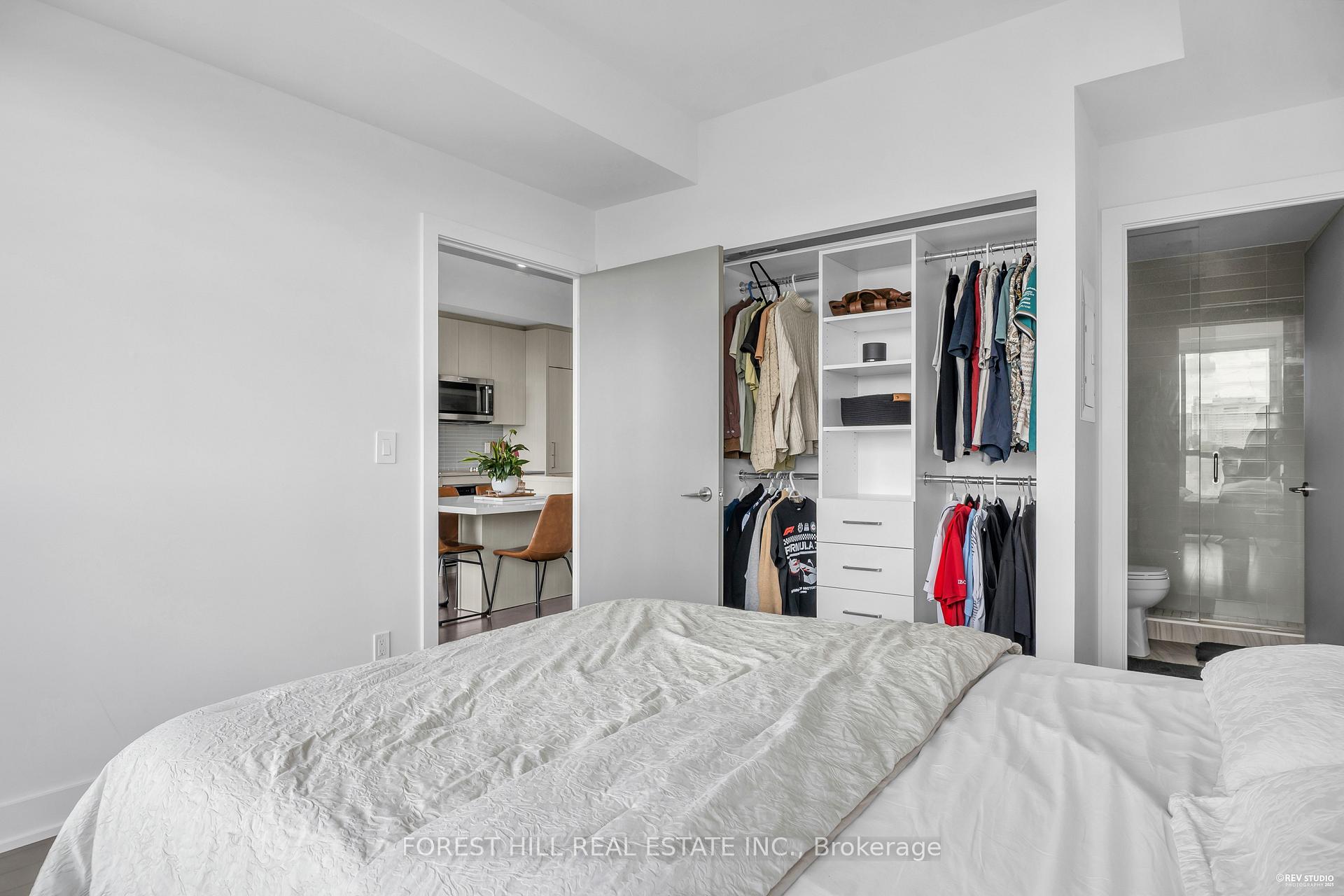 181 Bedford Road 1403, Toronto C02 Unit: 1403