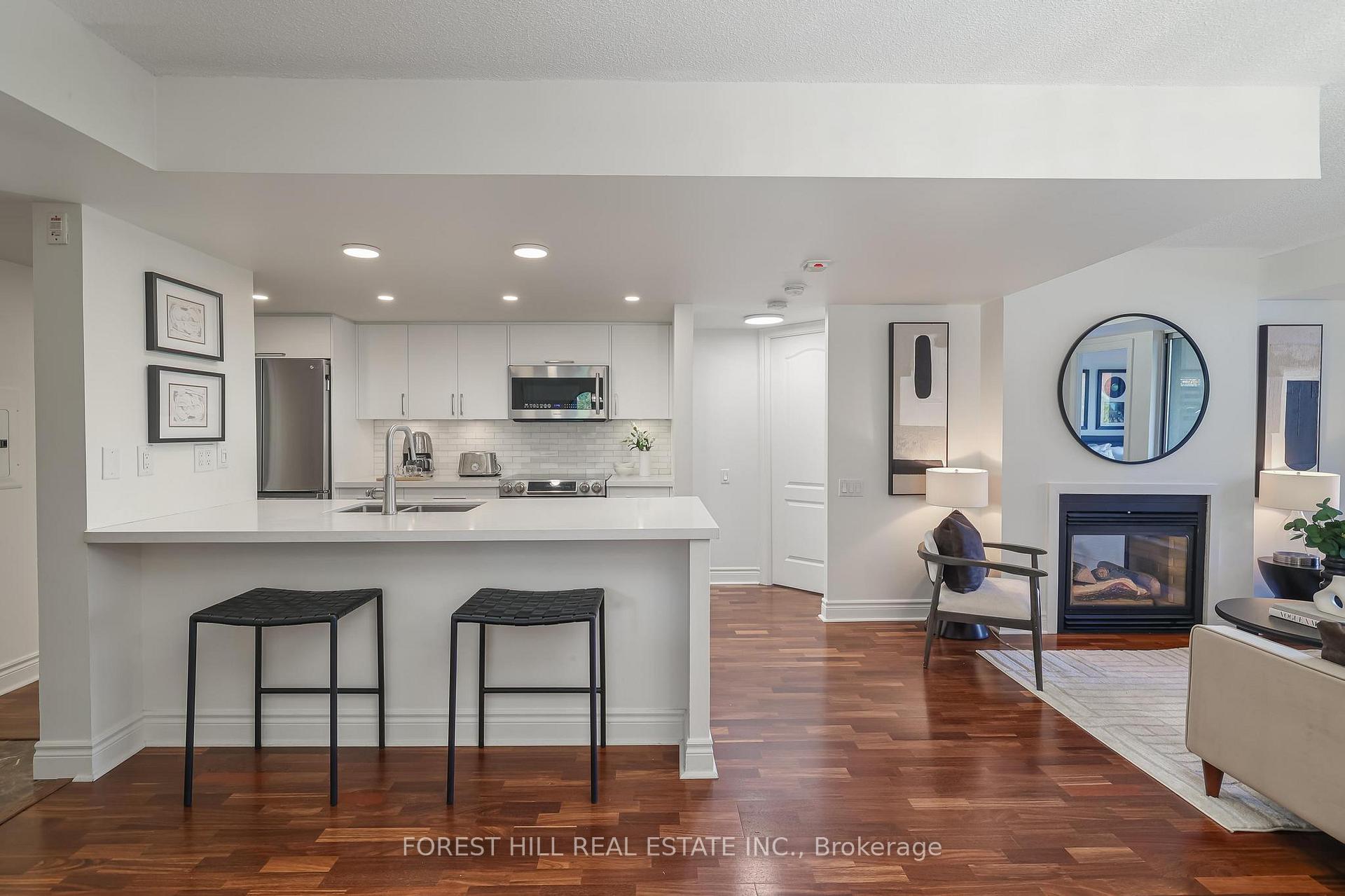 2 Alexandra Boulevard 407, Toronto C04 Unit: 407