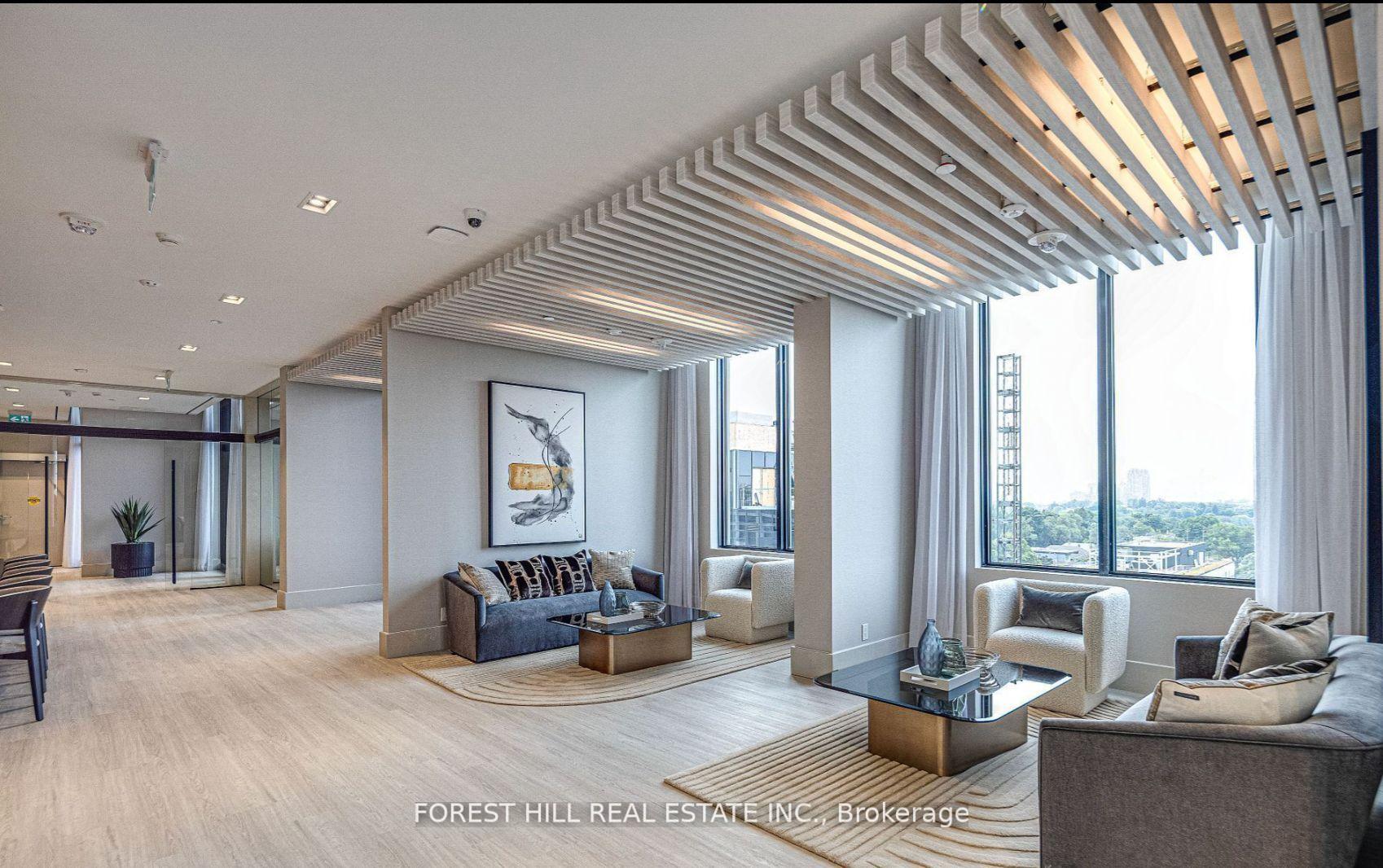 2020 Bathurst Street 1615