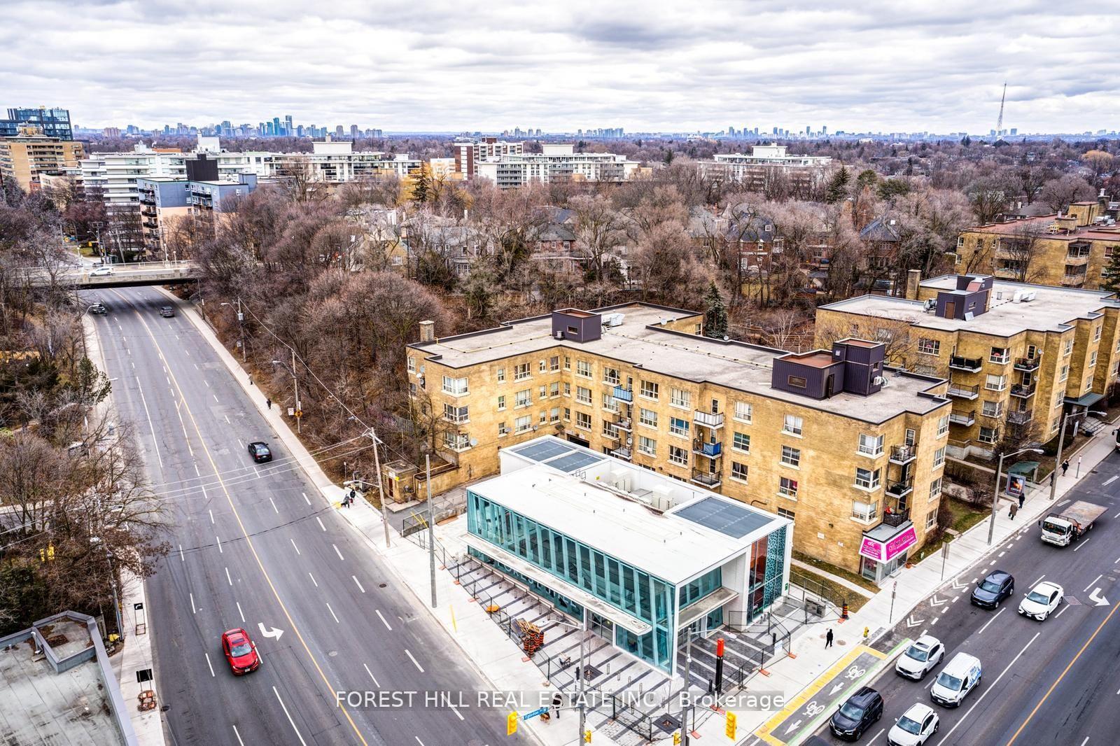 2020 Bathurst Street 1615