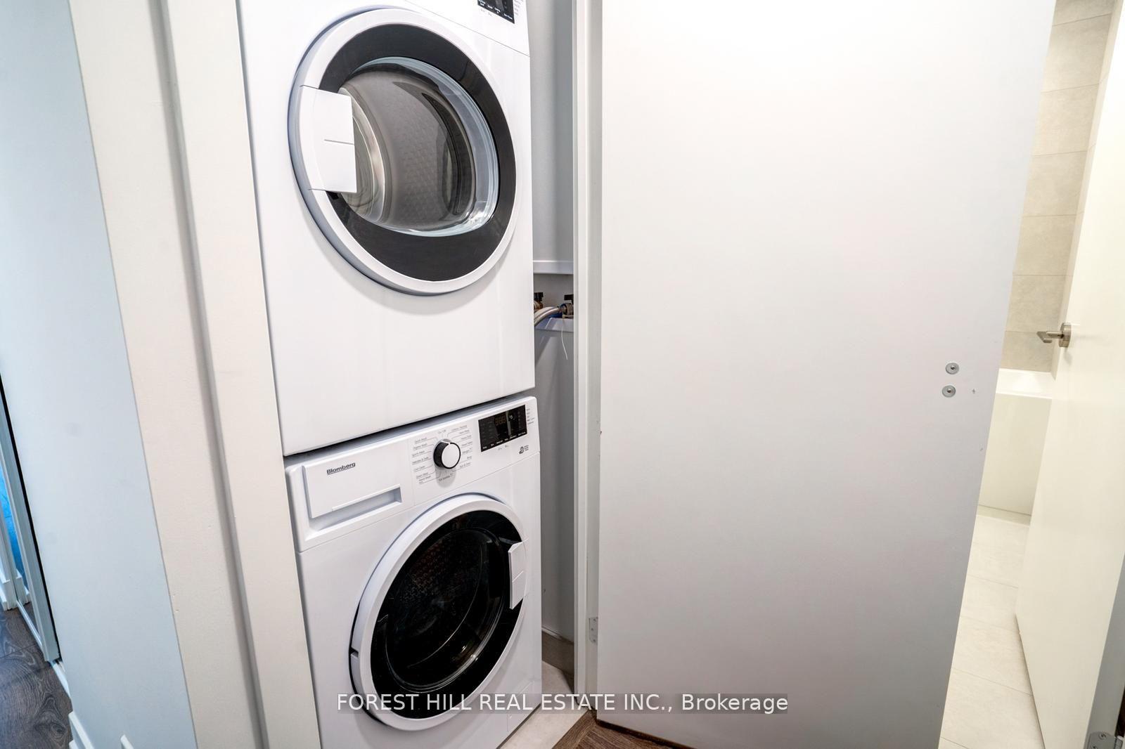 2020 Bathurst Street 1615