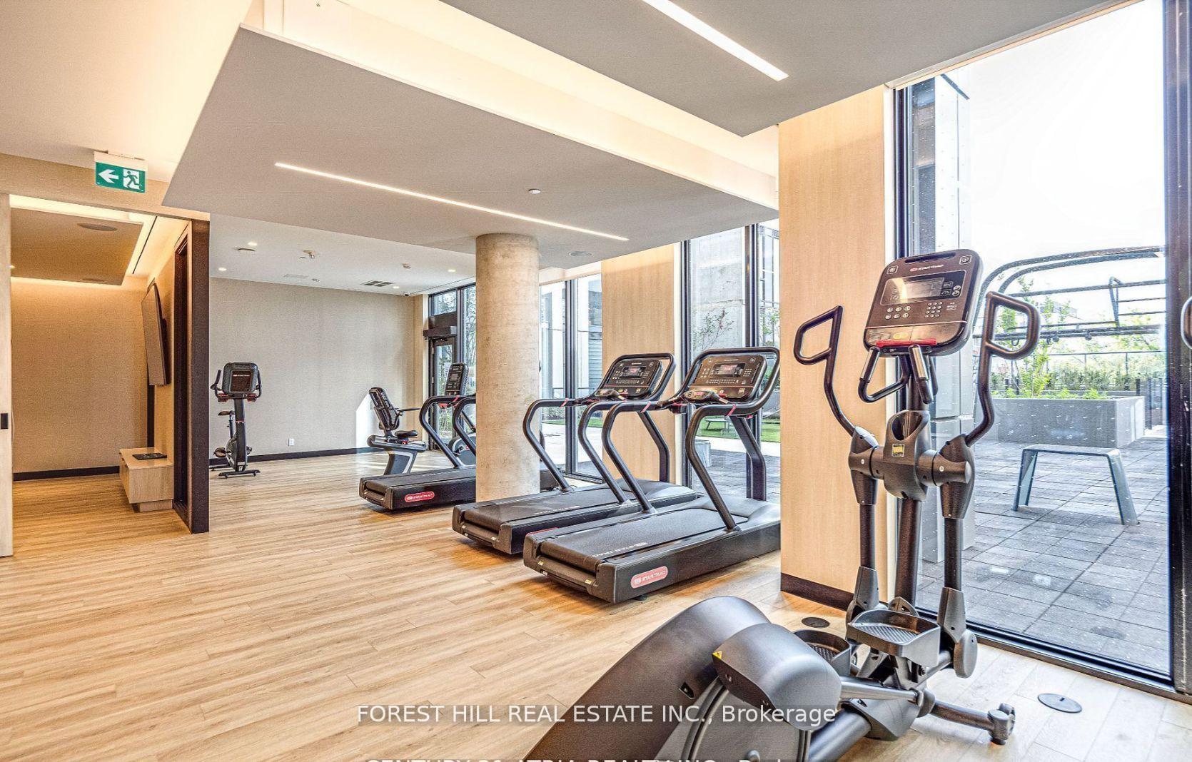 2020 Bathurst Street 1615