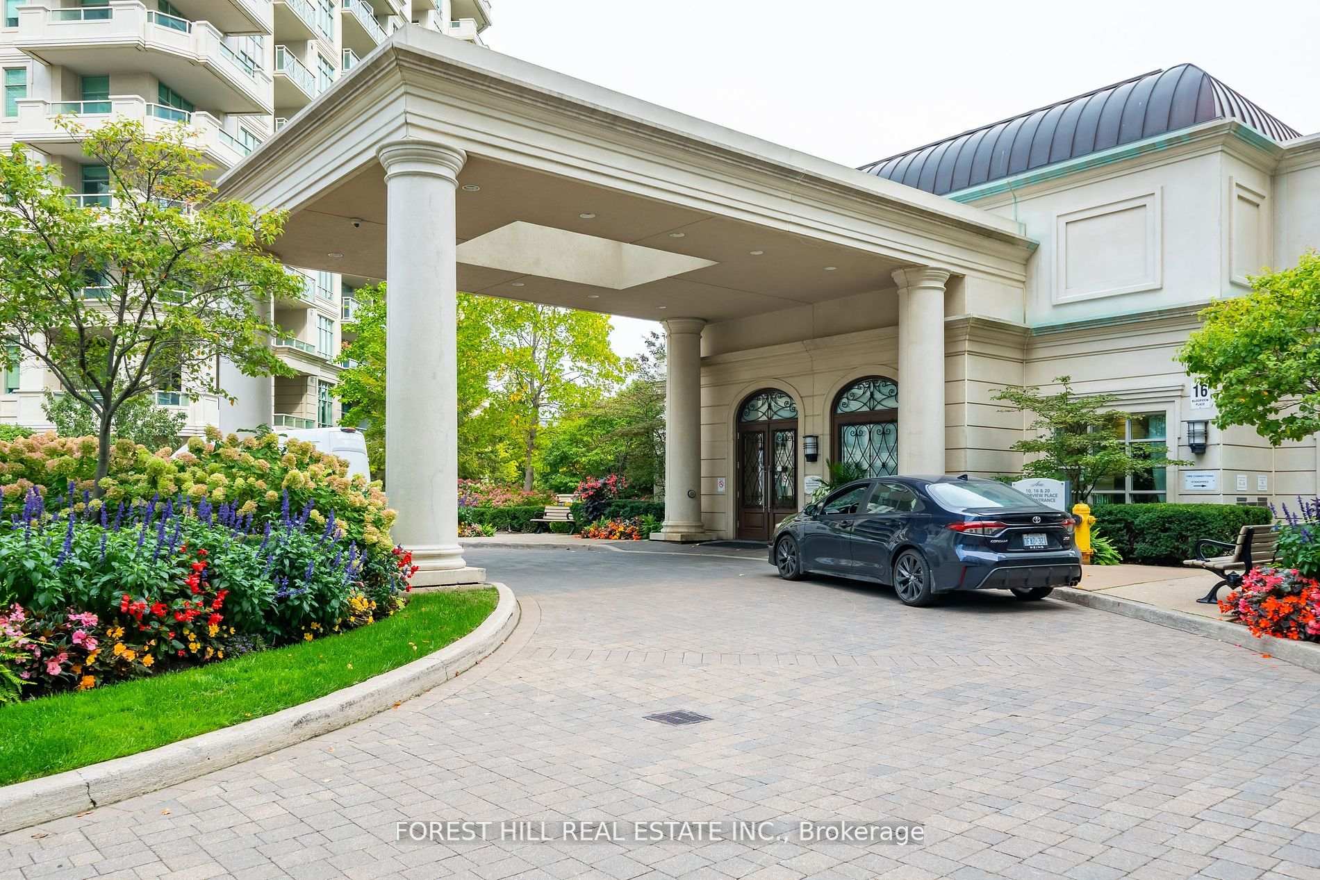 20 Bloorview Place Ph1900