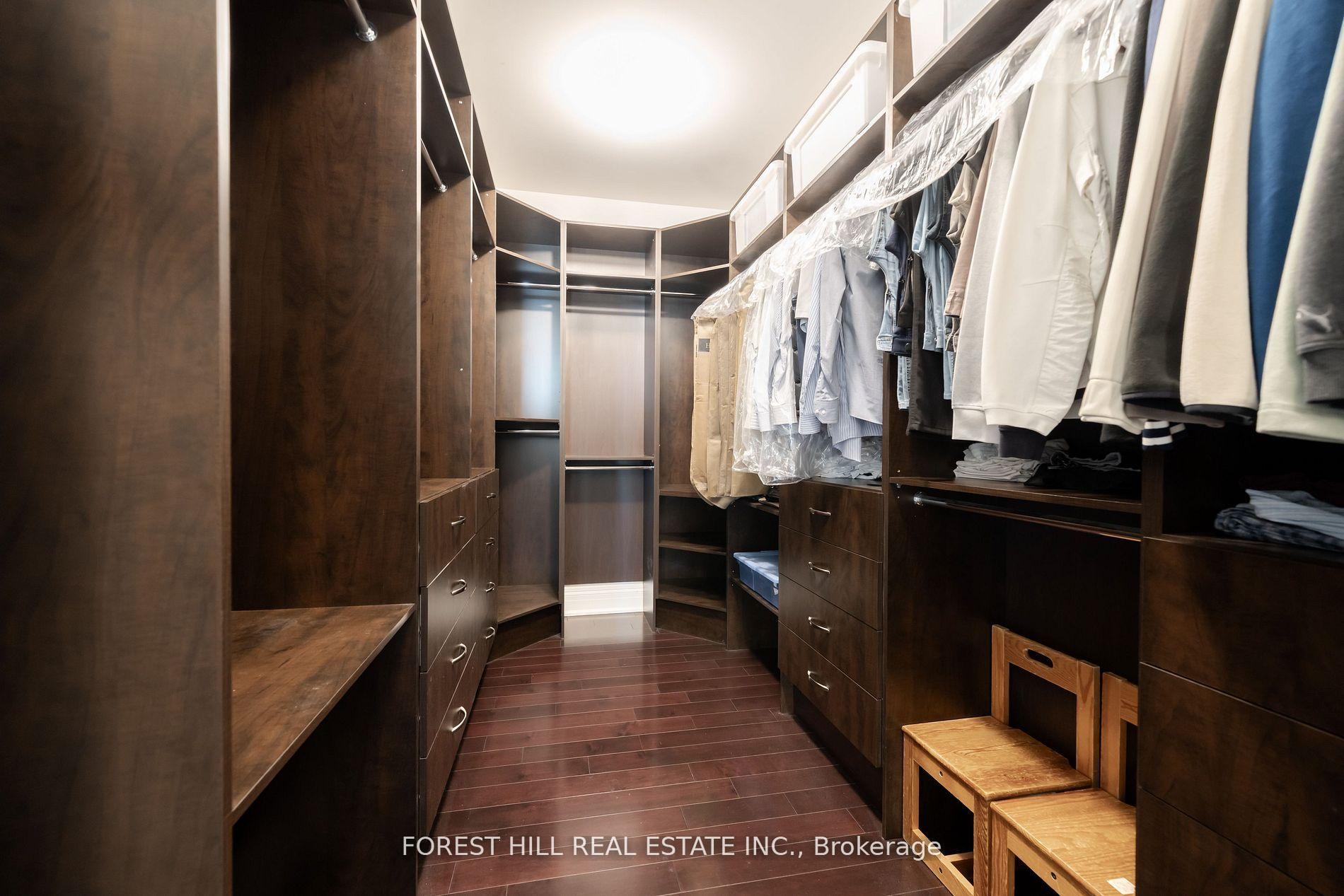 20 Bloorview Place Ph1900