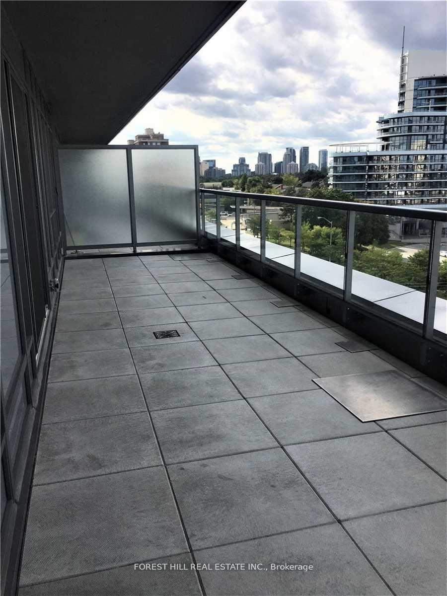 7 Kenaston Garden 716