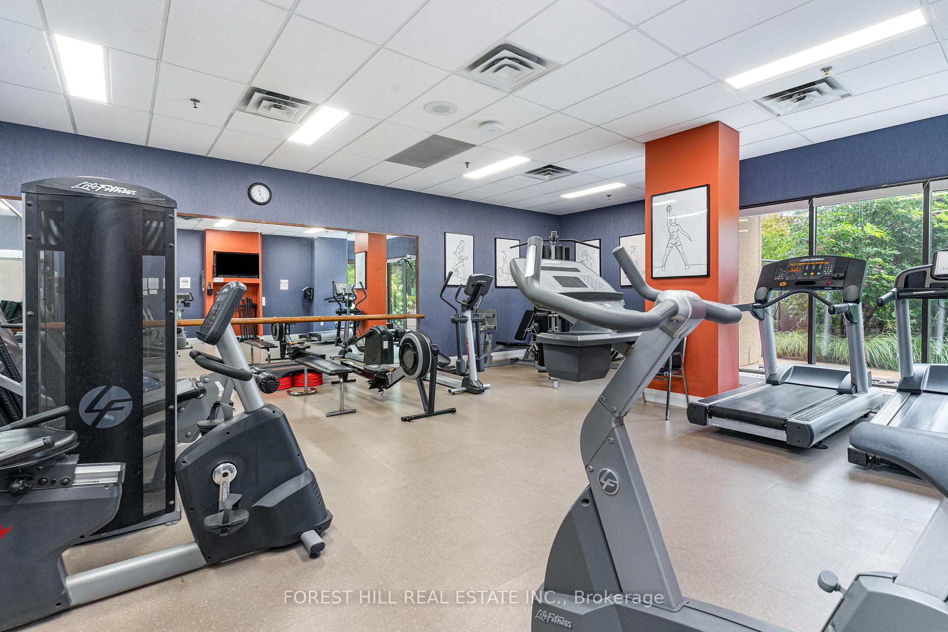 3 Concorde Place 2004