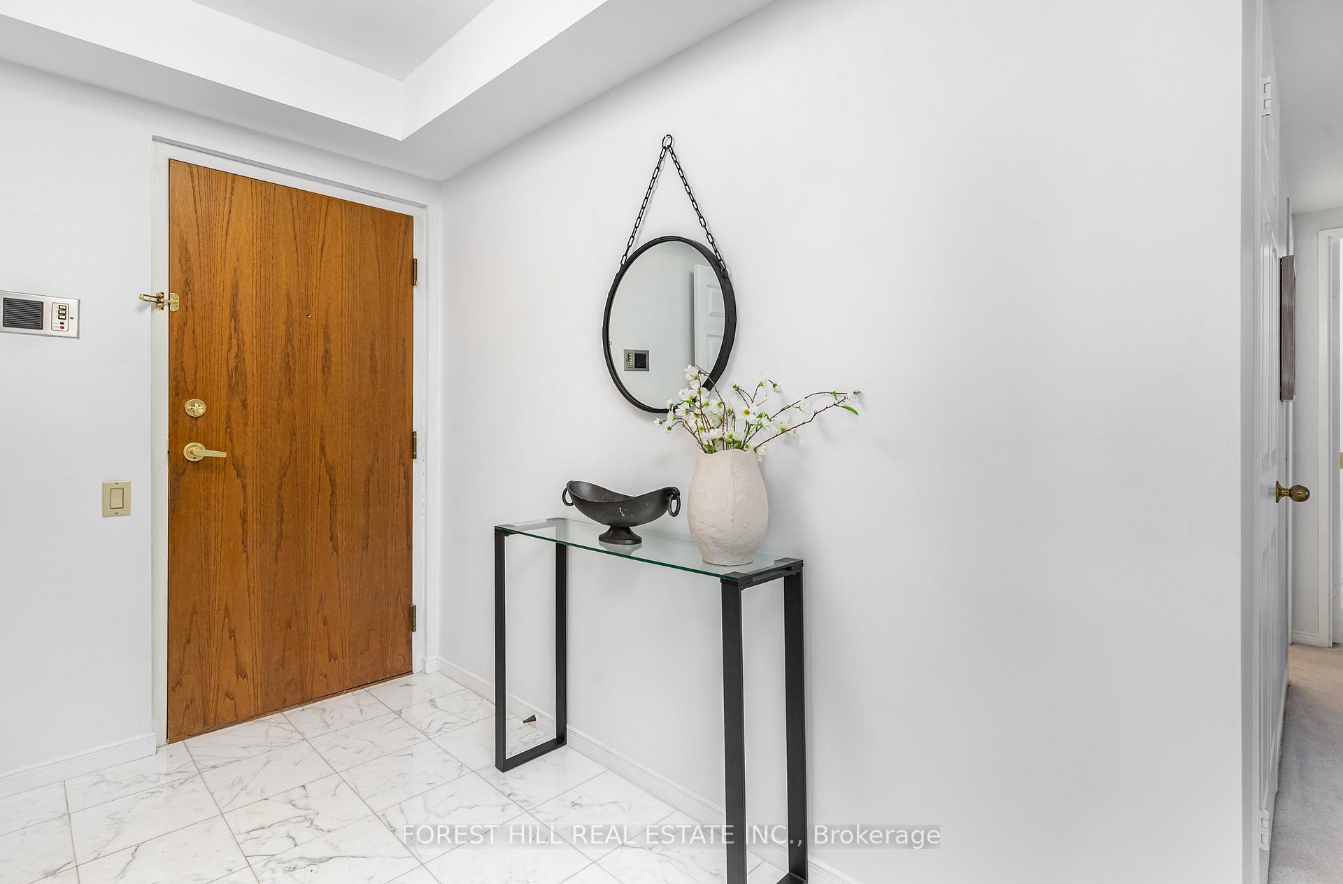 3 Concorde Place 2004