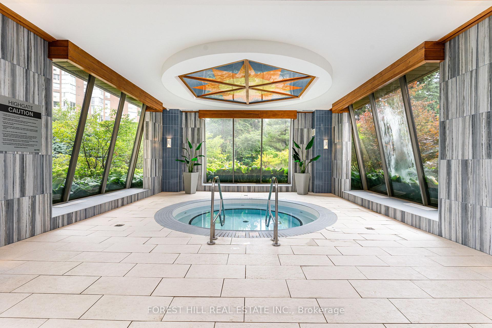 3 Concorde Place 2004