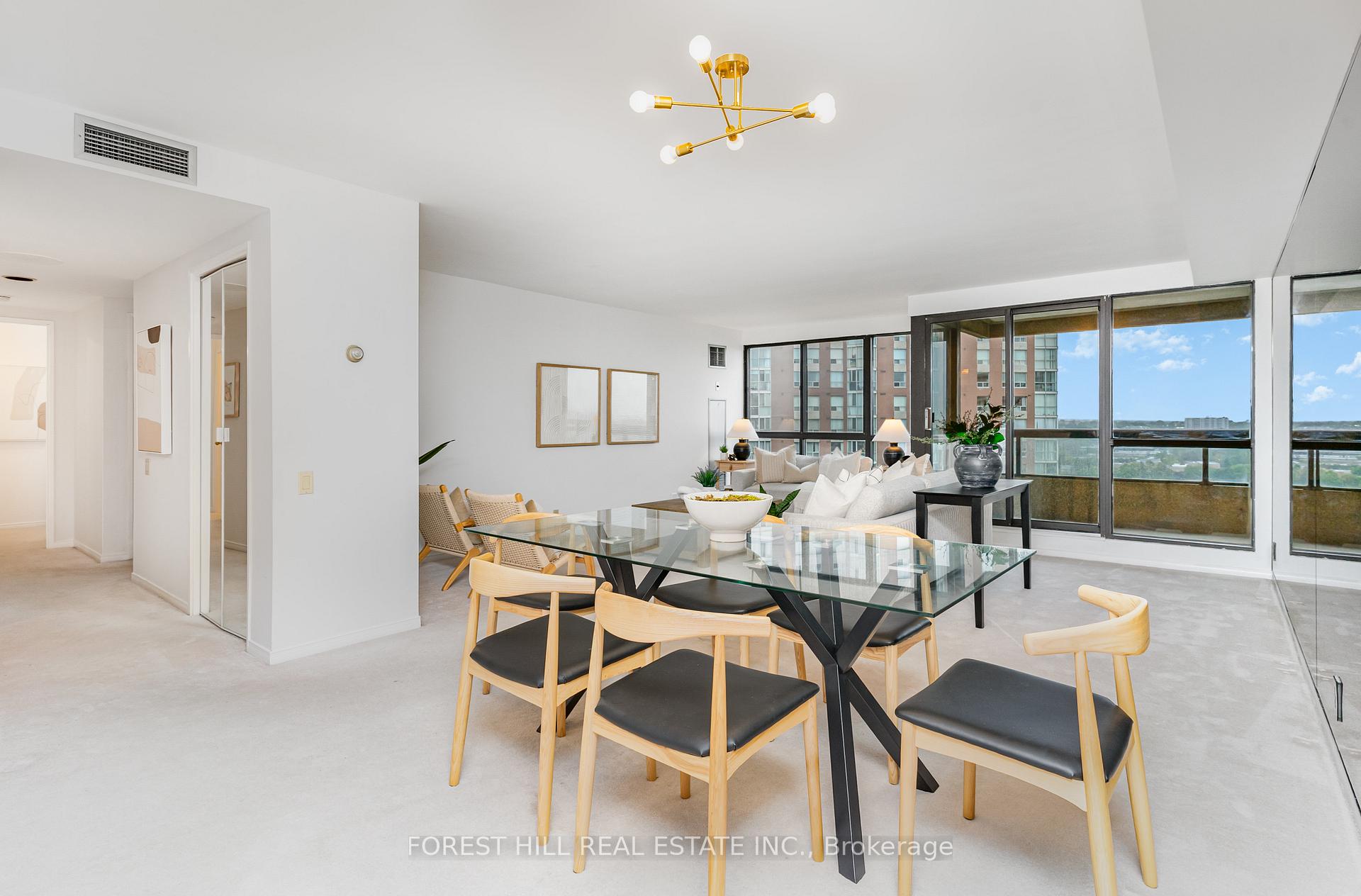 3 Concorde Place 2004