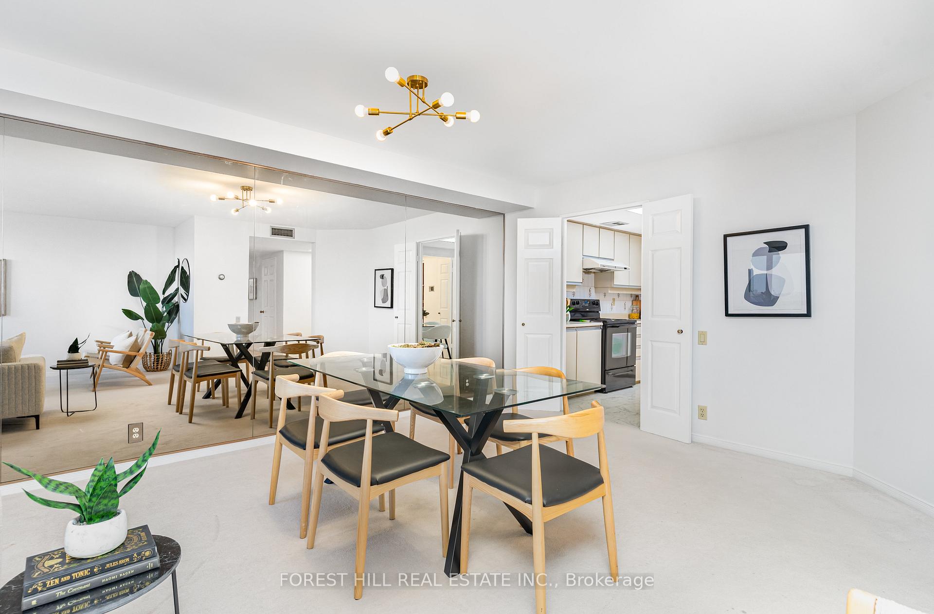 3 Concorde Place 2004