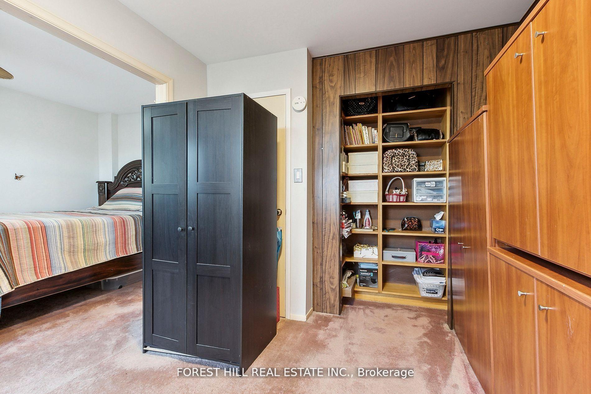 86 Village Greenway N/A