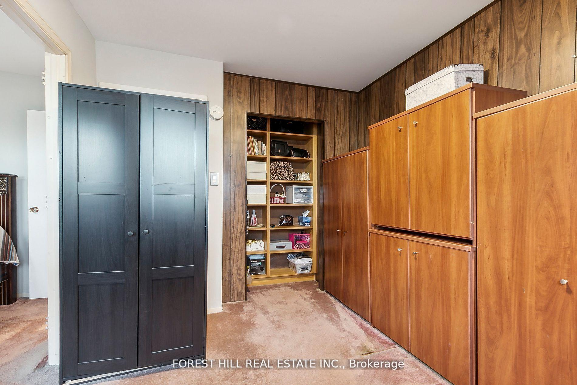 86 Village Greenway N/A