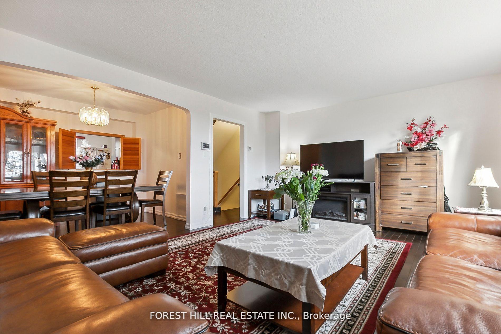 86 Village Greenway N/A