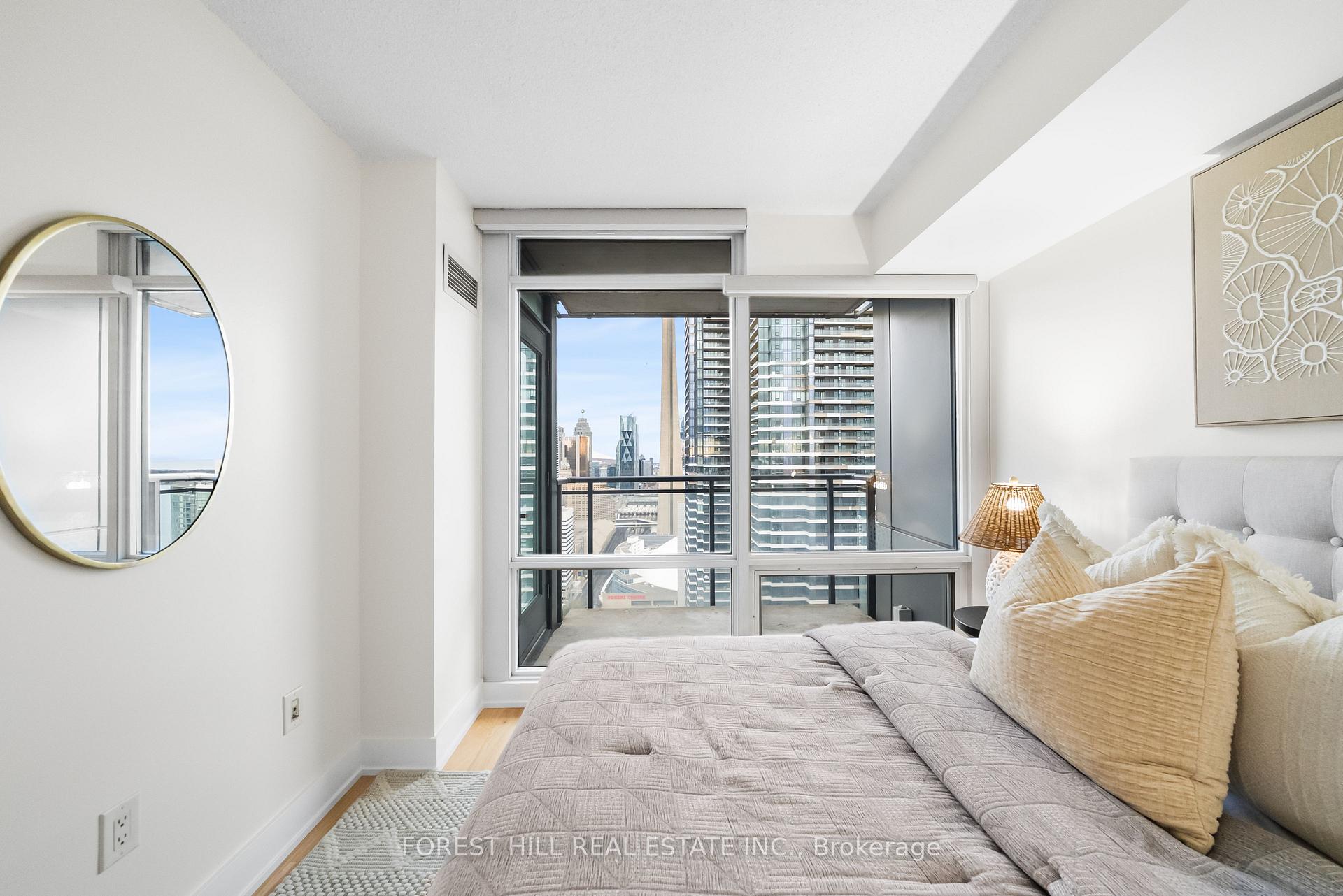 25 Telegram Mews N/A 5002