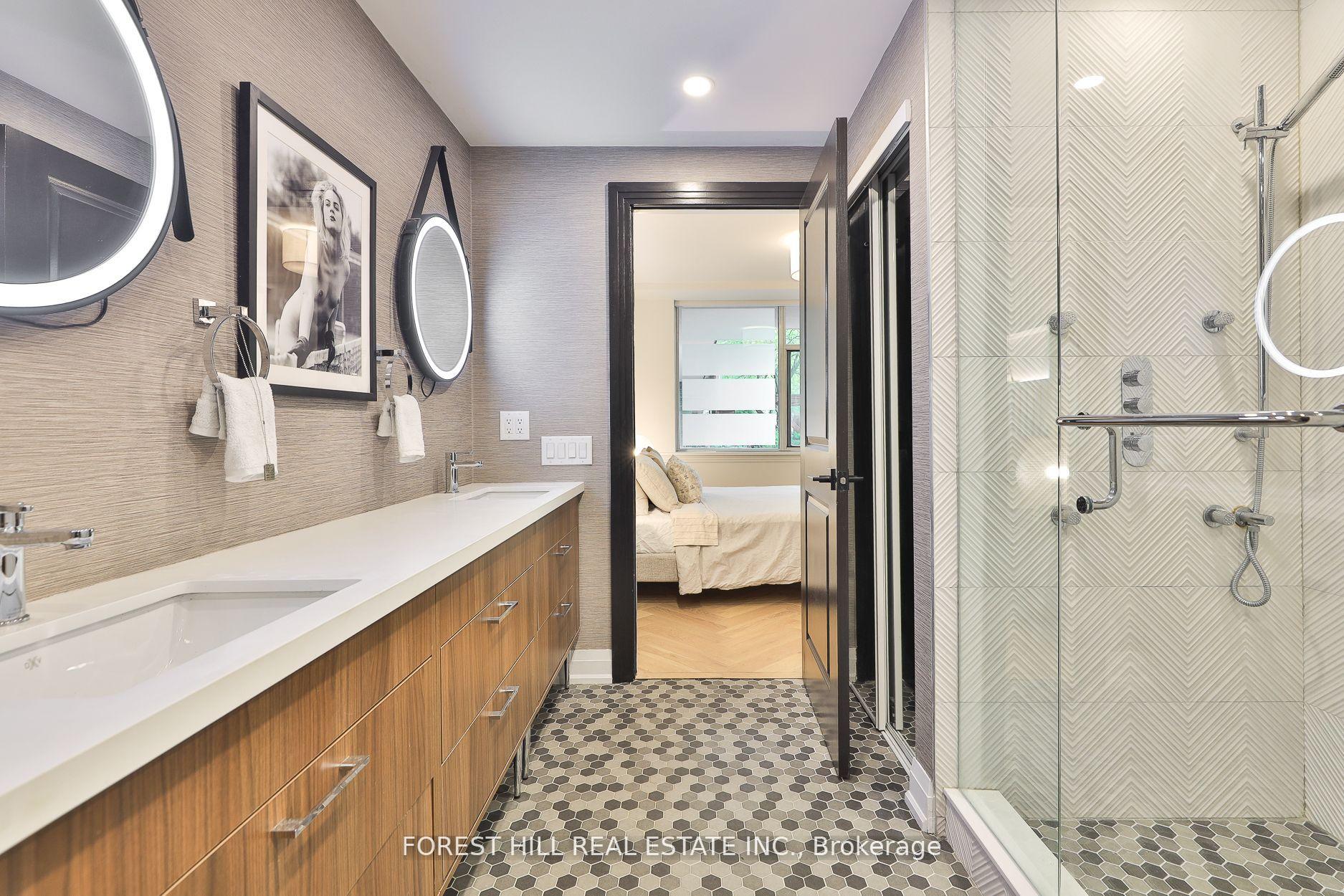 1 Benvenuto Place 129