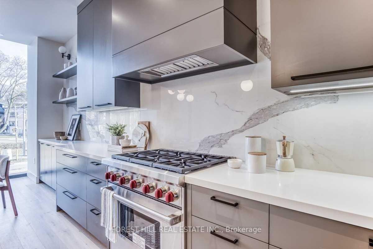 143 Chaplin Crescent