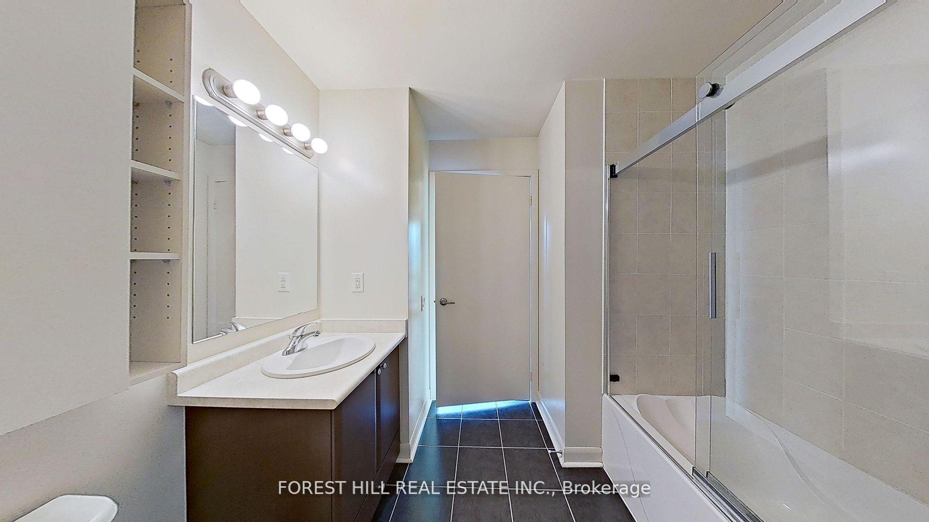 525 Wilson Avenue 1019