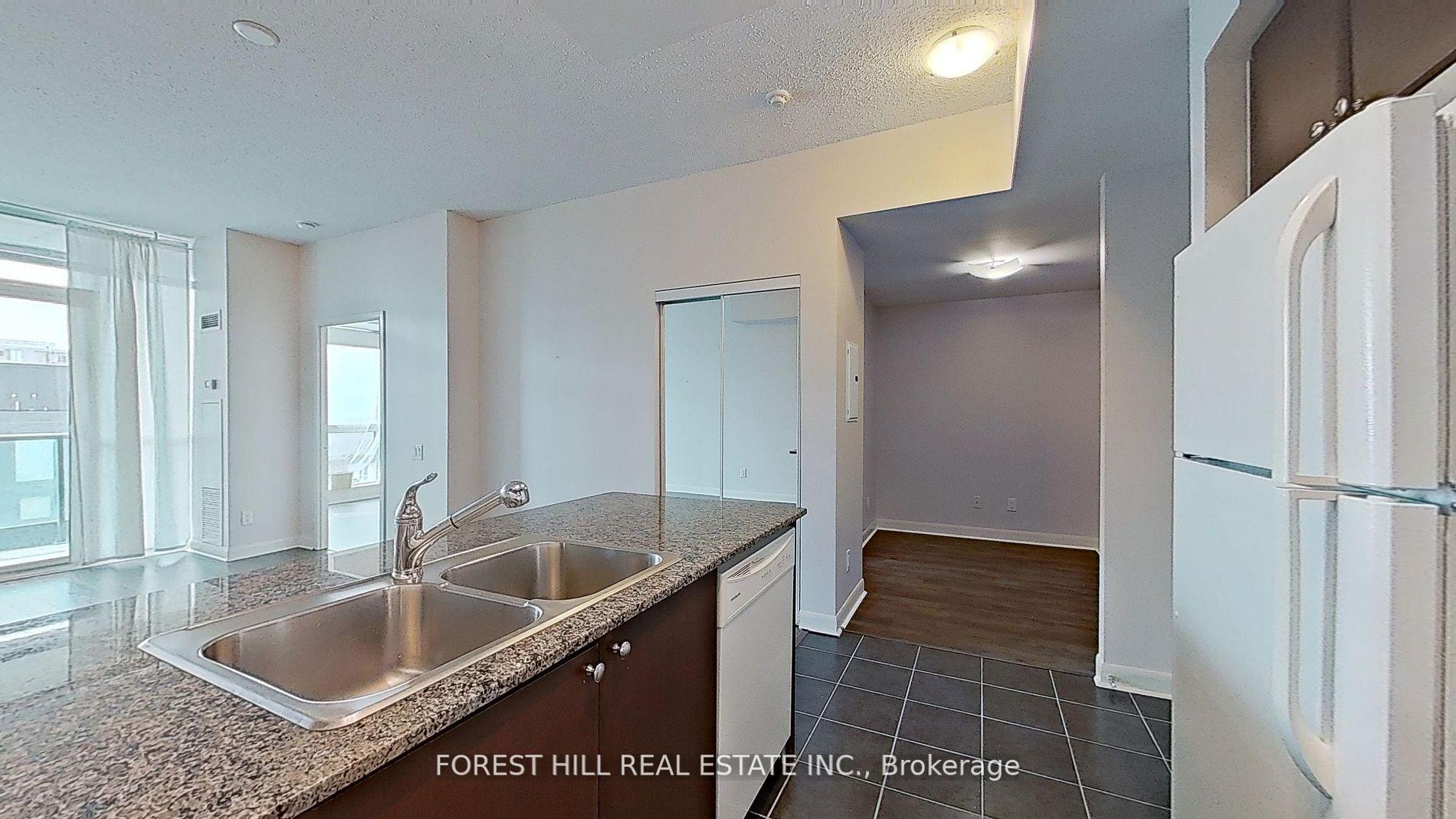 525 Wilson Avenue 1019