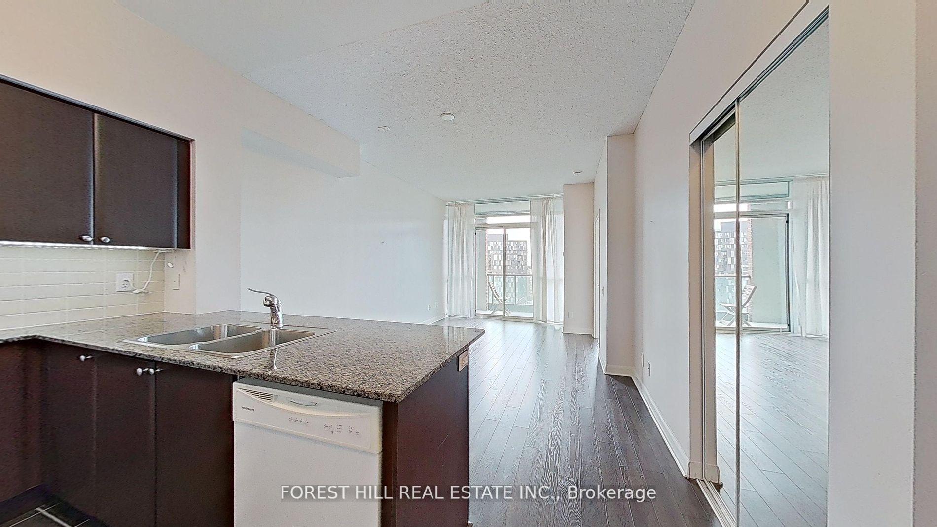 525 Wilson Avenue 1019