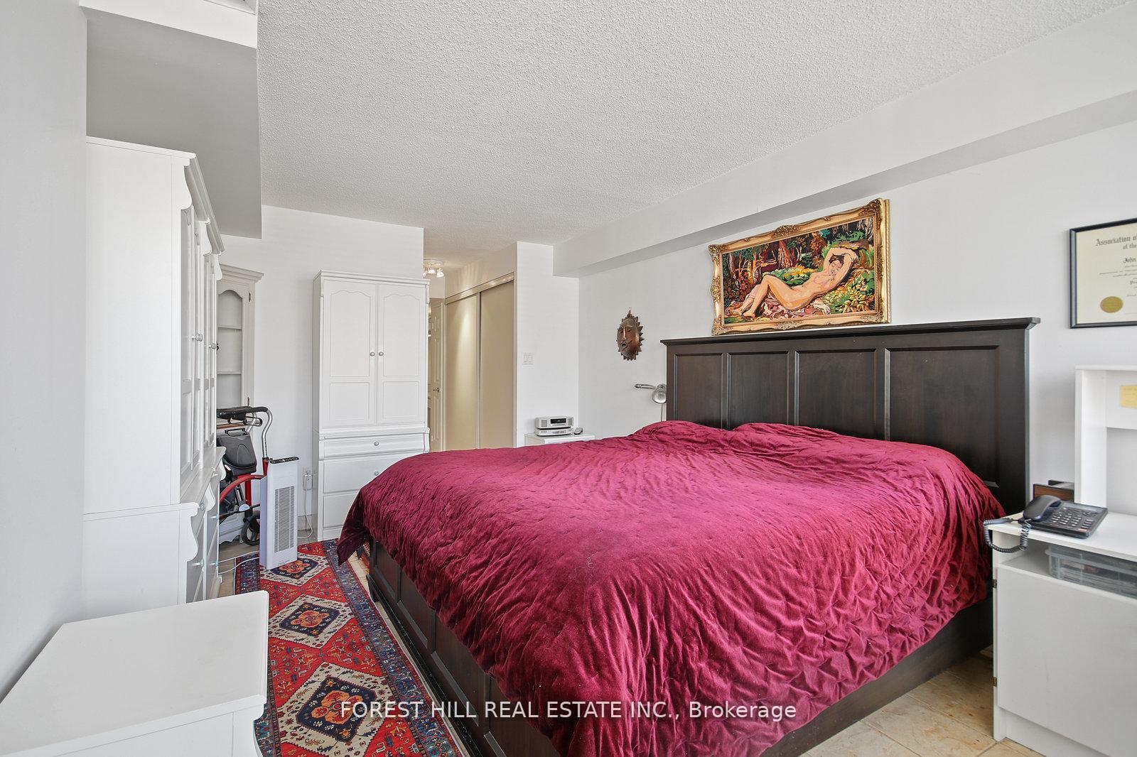 130 Carlton Street 1101