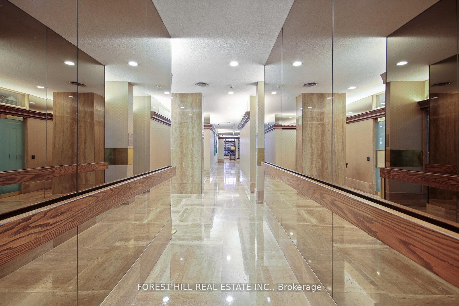 130 Carlton Street 1101