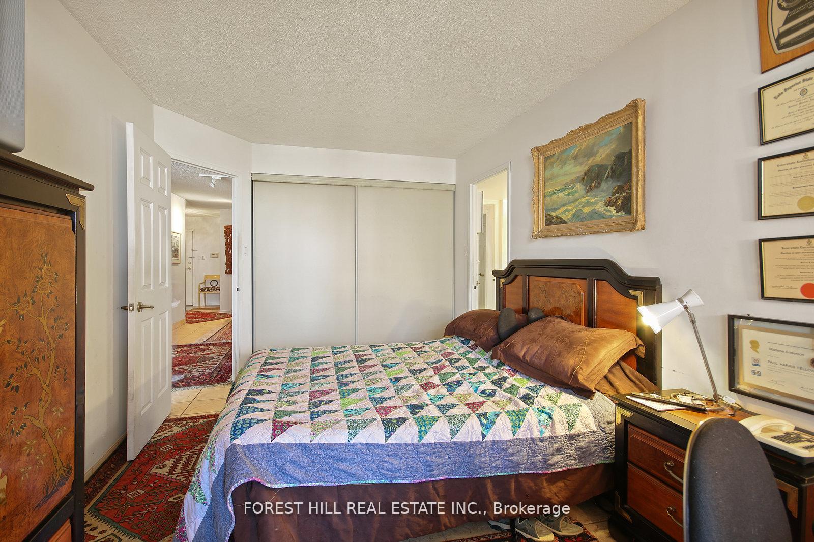 130 Carlton Street 1101