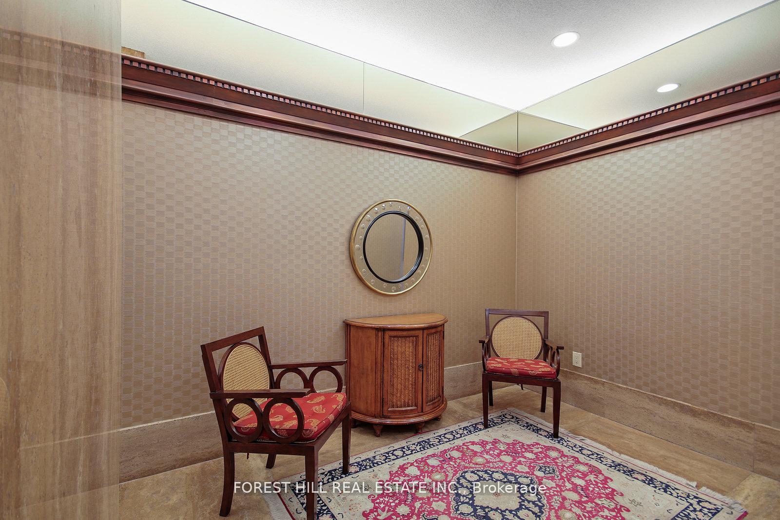 130 Carlton Street 1101