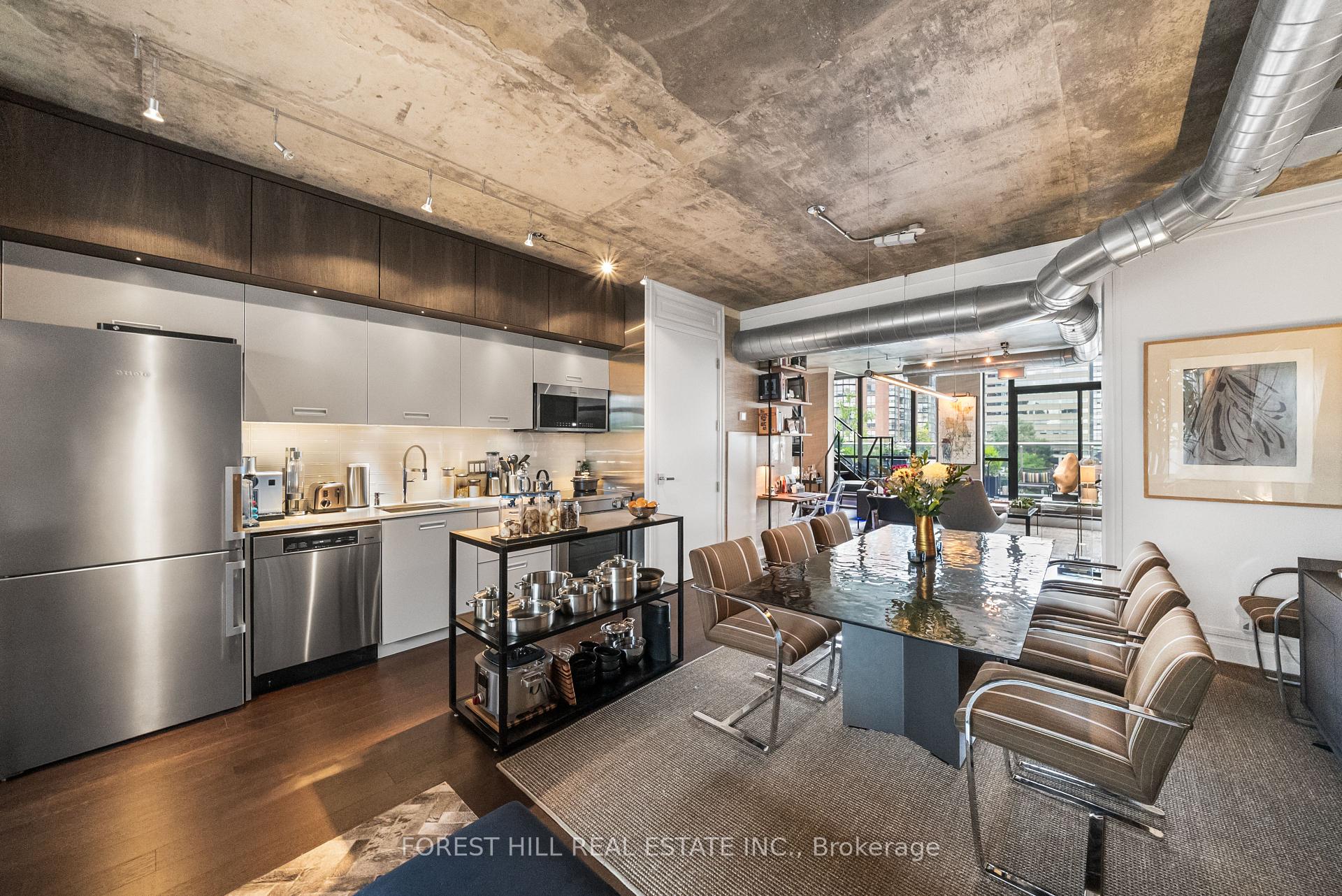 62 Niagara Street 519