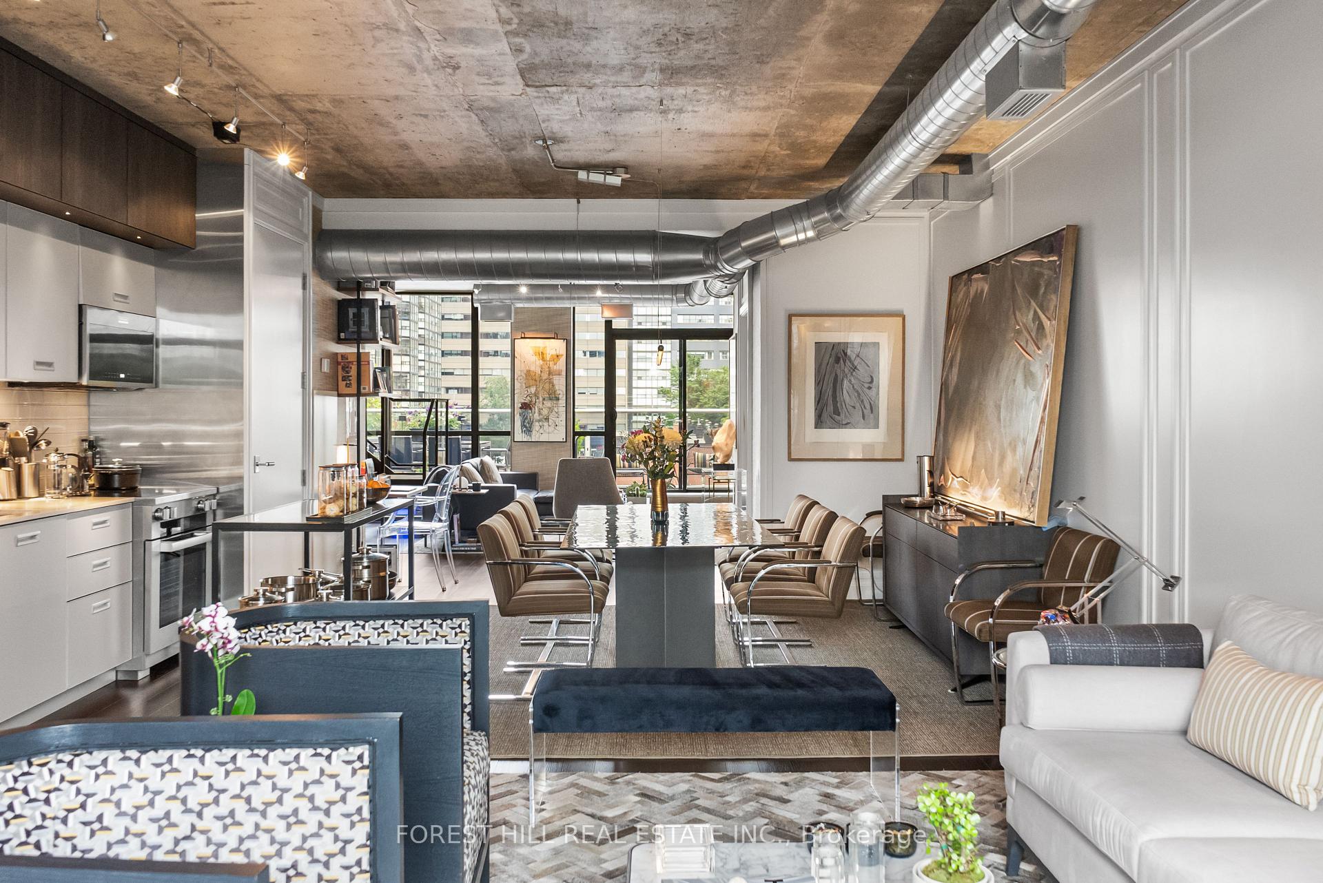 62 Niagara Street 519