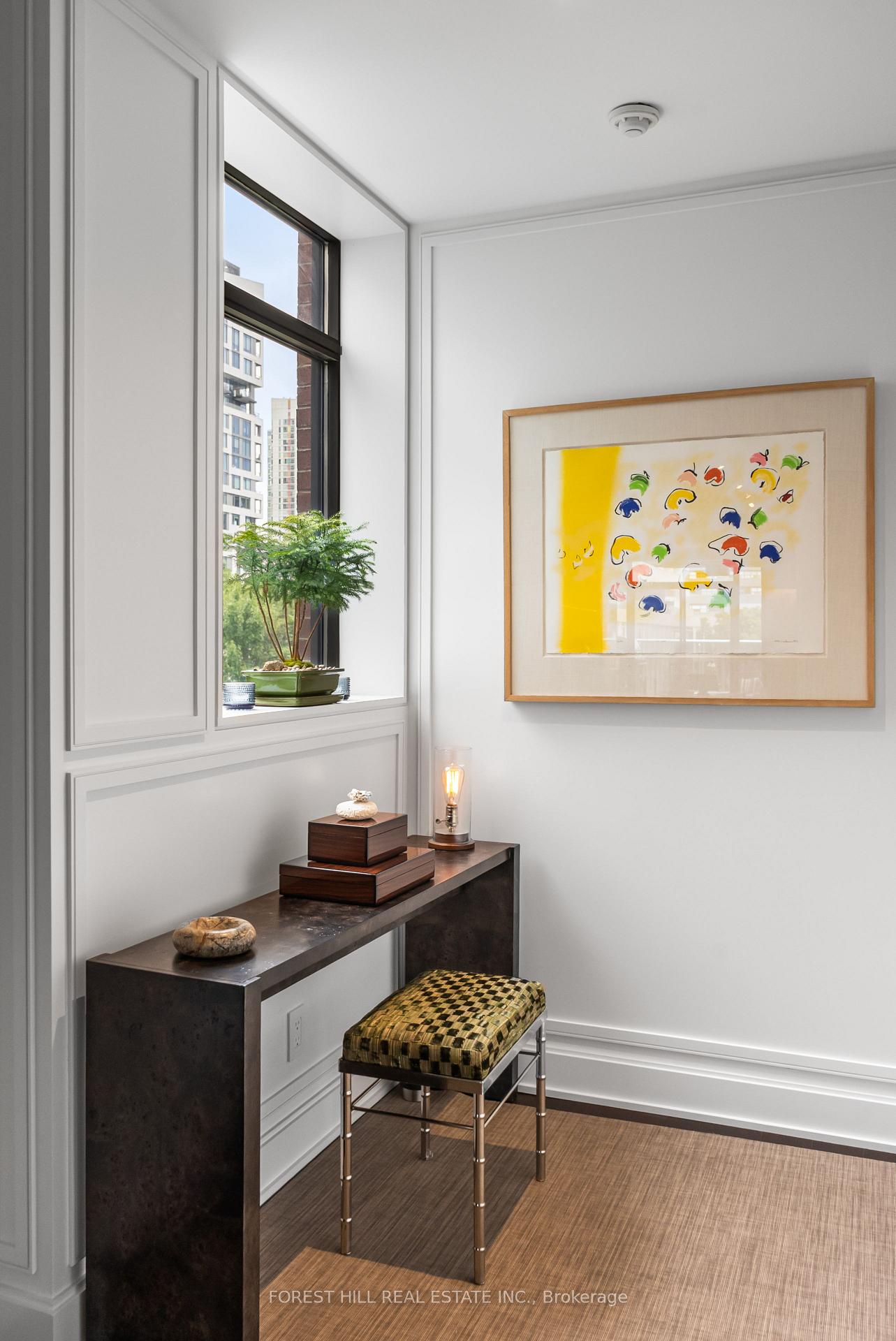 62 Niagara Street 519