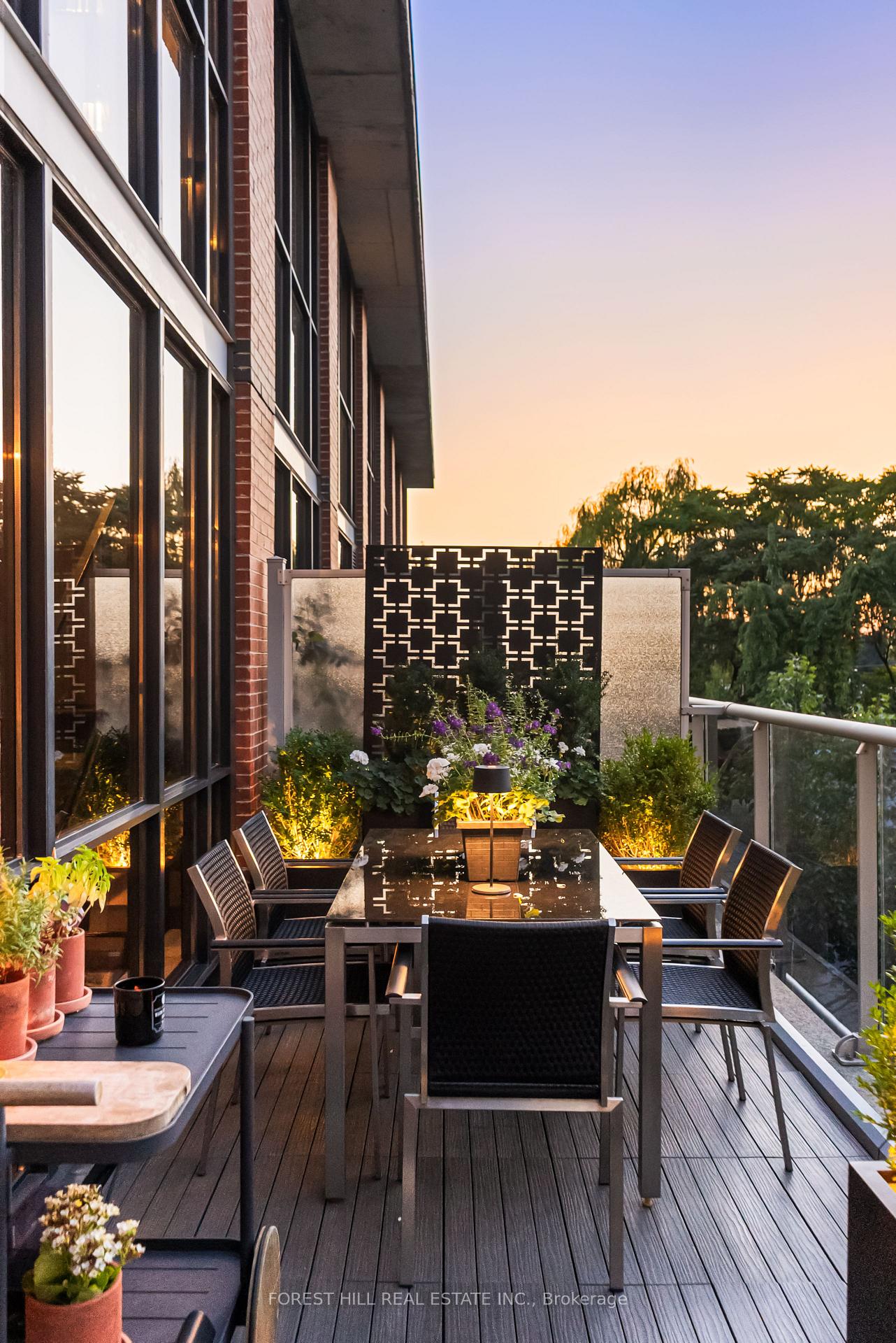 62 Niagara Street 519